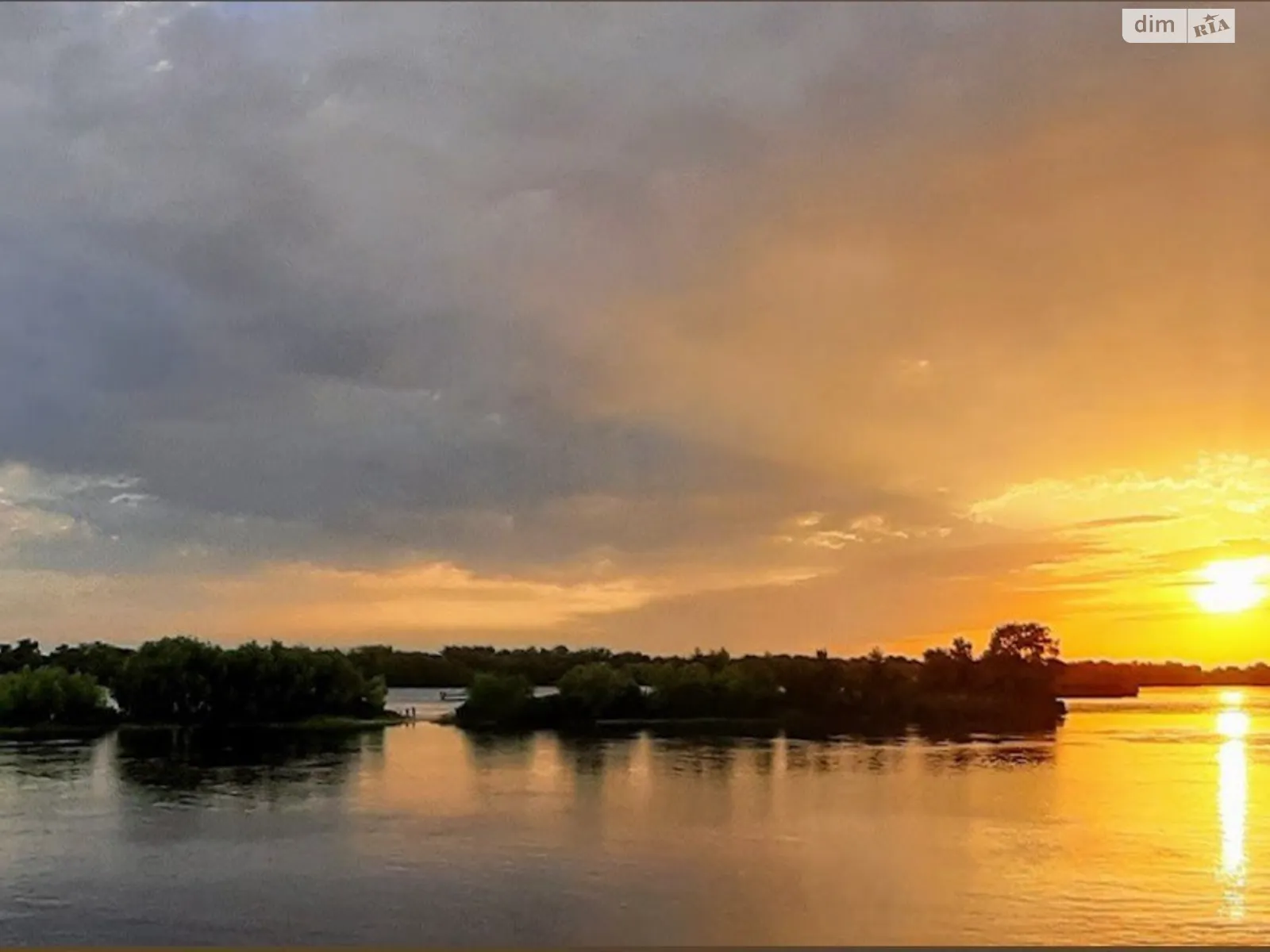 Продается 2-комнатная квартира 95.6 кв. м в Кременчуге, ул. Университетская (Первомайская), 1В - фото 1