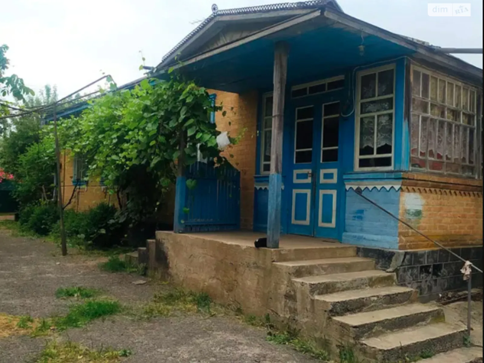 Продается одноэтажный дом 96 кв. м с гаражом, цена: 10000 $ - фото 1