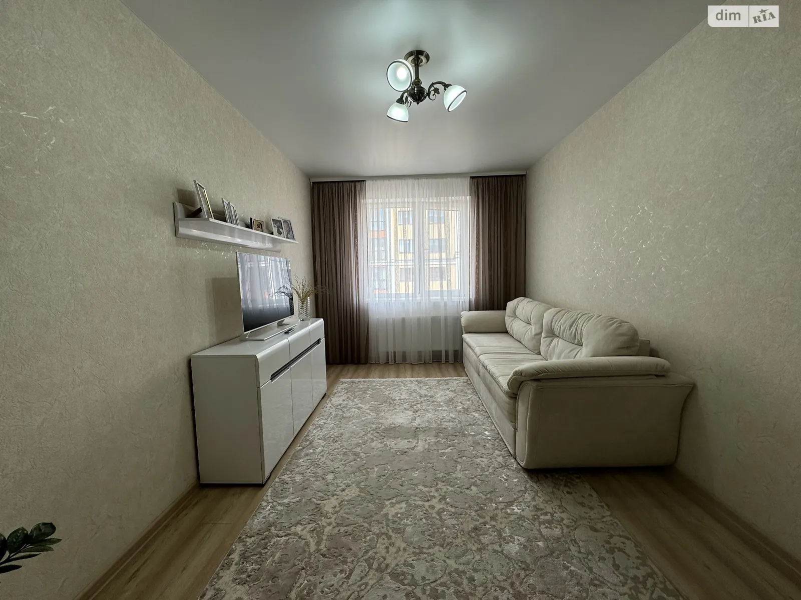 Продается 1-комнатная квартира 40 кв. м в Ровно - фото 3