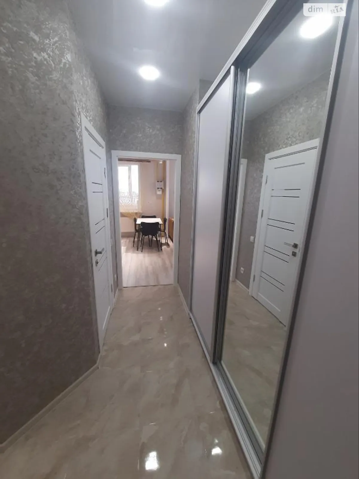 Продається 1-кімнатна квартира 55 кв. м у Хмельницькому, вул. Героїв Національної гвардії України(Будівельників) - фото 1
