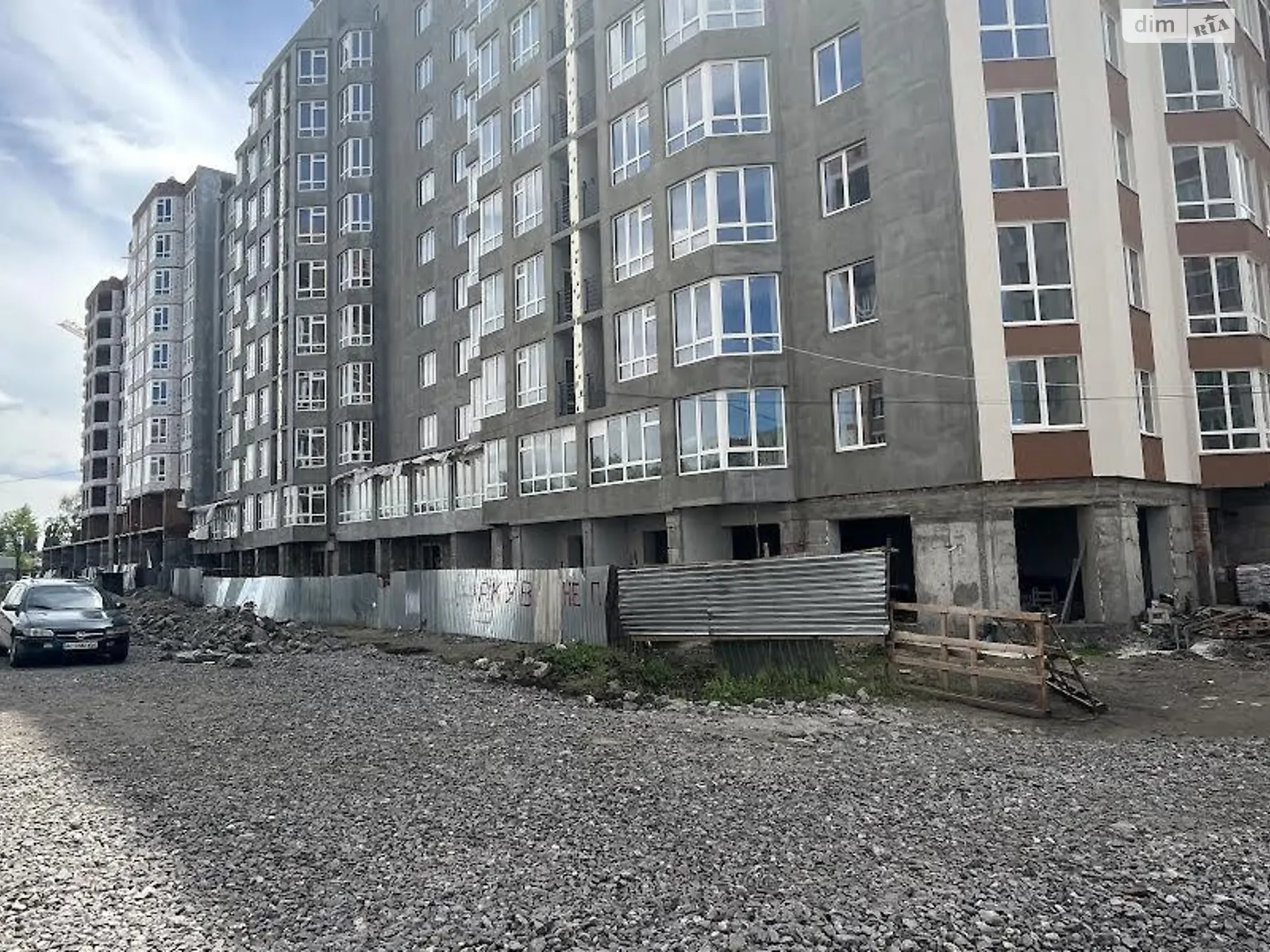 Продається 2-кімнатна квартира 57 кв. м у Хмельницькому, вул. Степана Бандери - фото 1