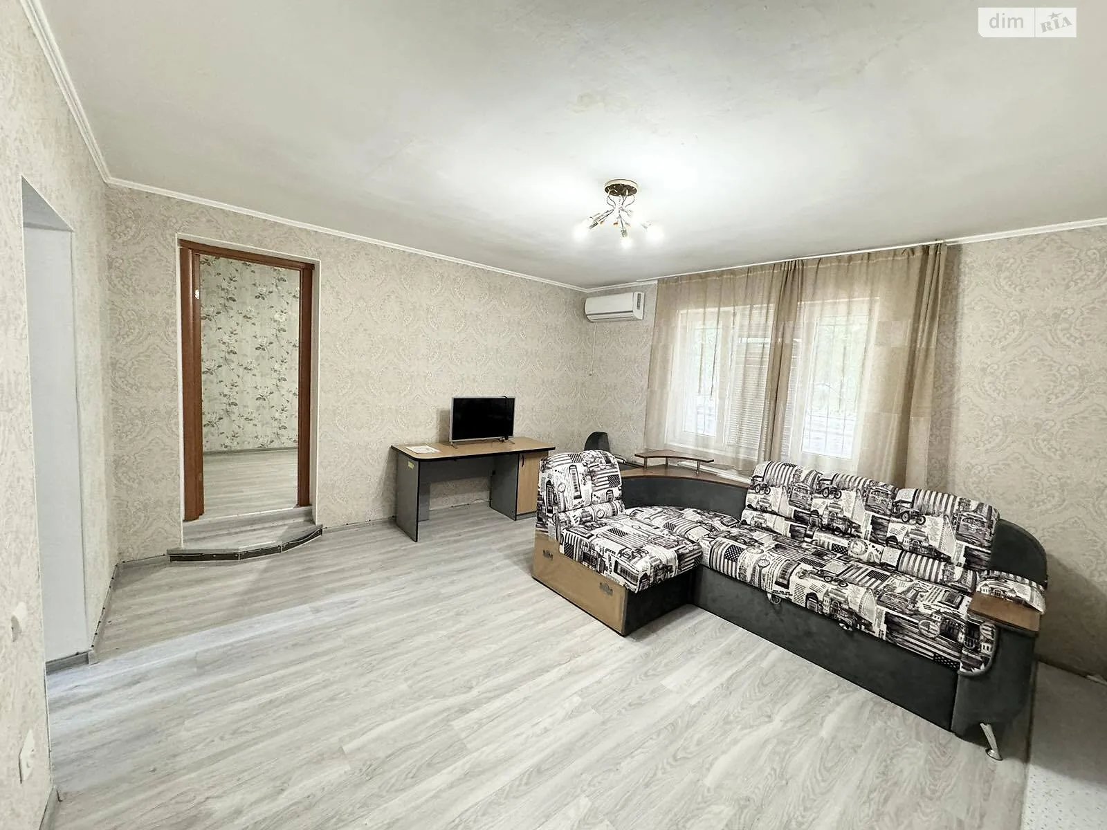 Продается 2-комнатная квартира 53 кв. м в Николаеве, ул. Океановская - фото 1