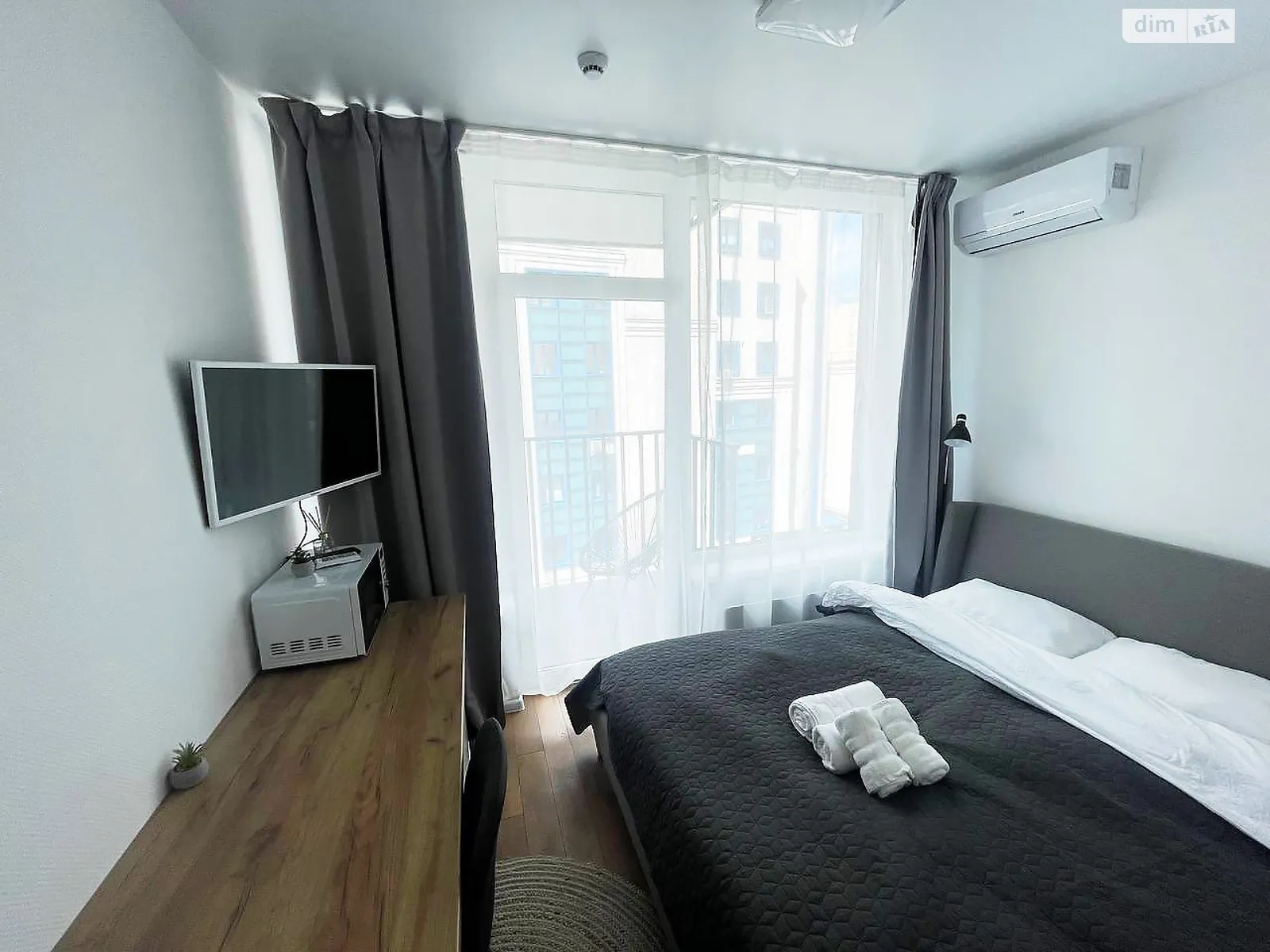 Сдается в аренду 1-комнатная квартира в Киеве, ул. Василия Стуса, 35Б - фото 1