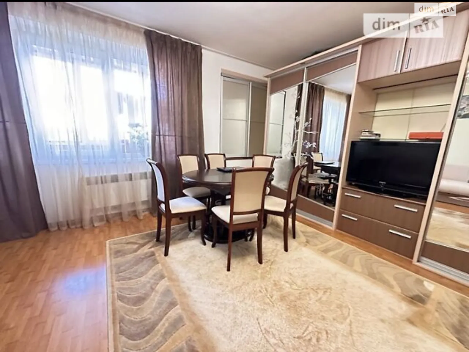 Продається 2-кімнатна квартира 61.9 кв. м у Ужгороді - фото 2