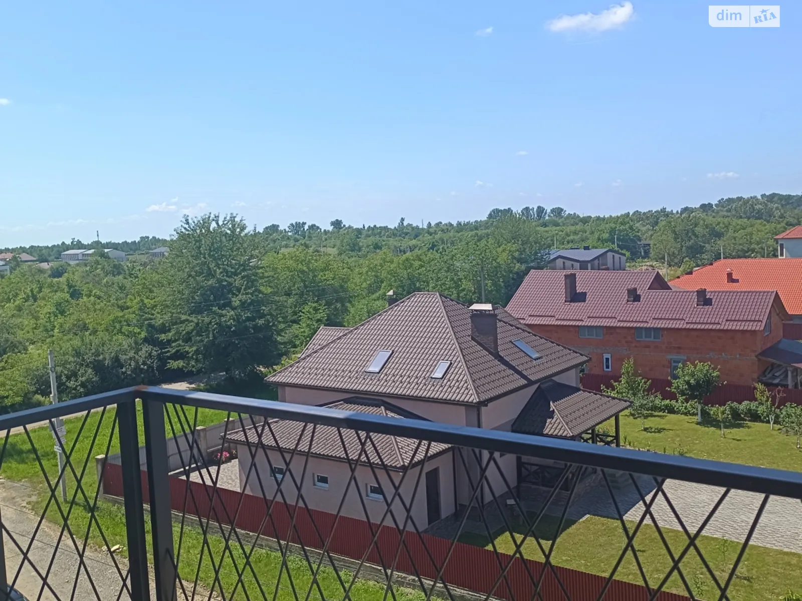 Продается 1-комнатная квартира 39.4 кв. м в Ужгороде, ул. Загорская - фото 1