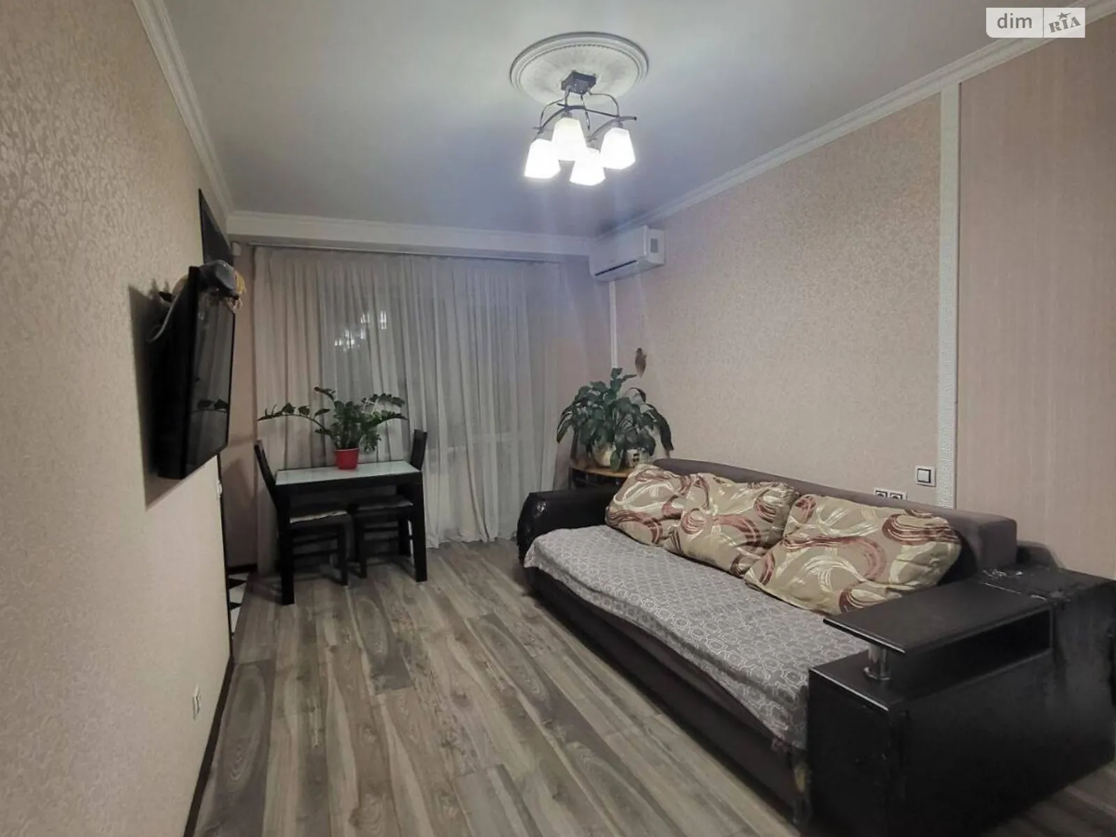 Продается 2-комнатная квартира 45 кв. м в Днепре, ул. Владимира Великого князя, 14 - фото 1