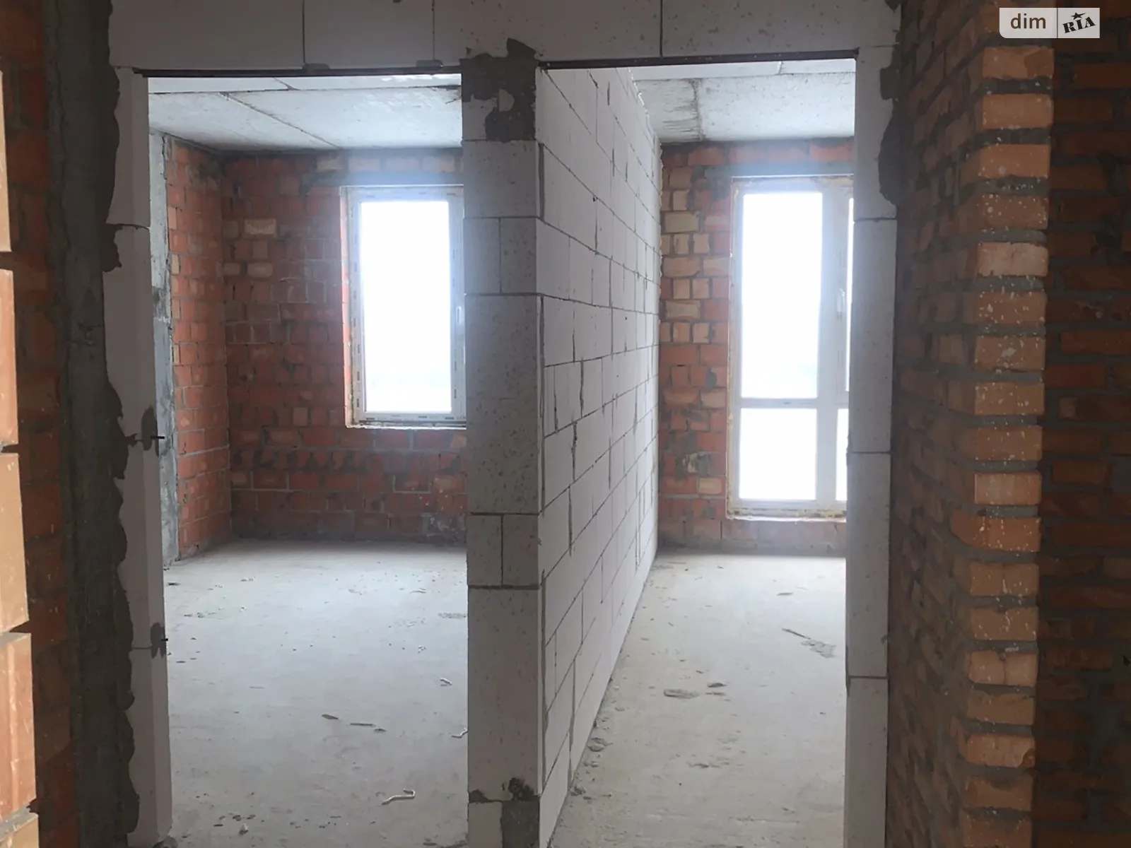 Продается 1-комнатная квартира 37 кв. м в Ирпене, ул. Университетская(Карла Маркса), 1Л - фото 1