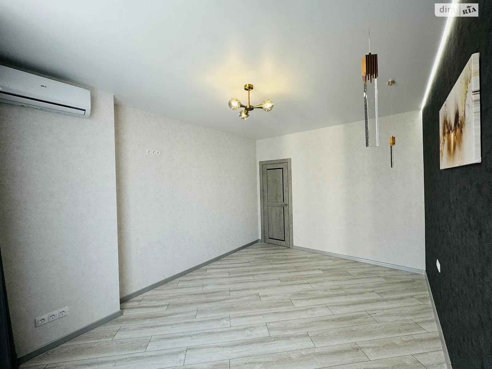 Продается 1-комнатная квартира 39.1 кв. м в Ирпене - фото 1