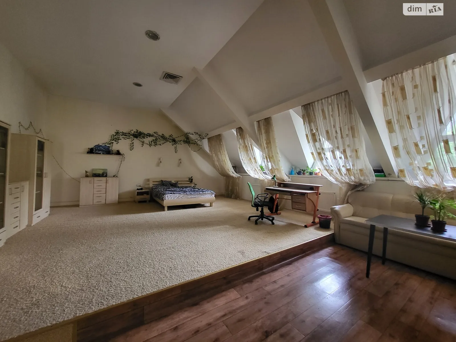 Продається 7-кімнатна квартира 307 кв. м у Одесі, бул. Лідерсівський, 21 - фото 1