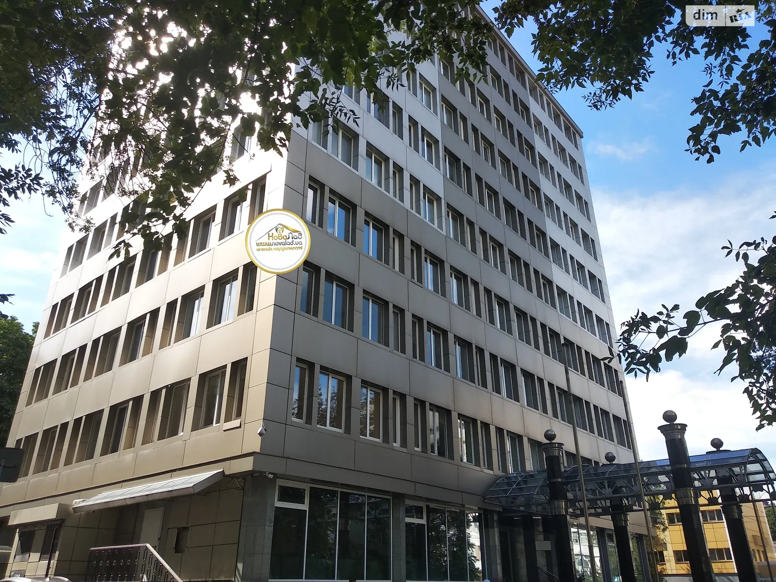 Сдается в аренду помещения свободного назначения 175 кв. м в 10-этажном здании, цена: 3978 $ - фото 1