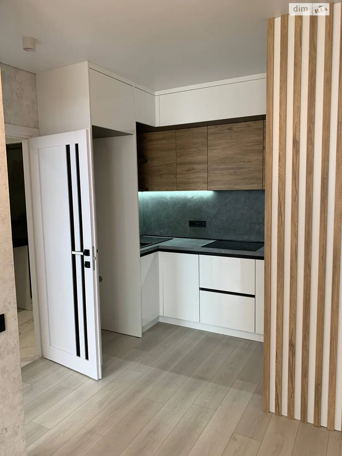 Продается 2-комнатная квартира 61 кв. м в Лиманке, ул. Жемчужная, 8 - фото 1