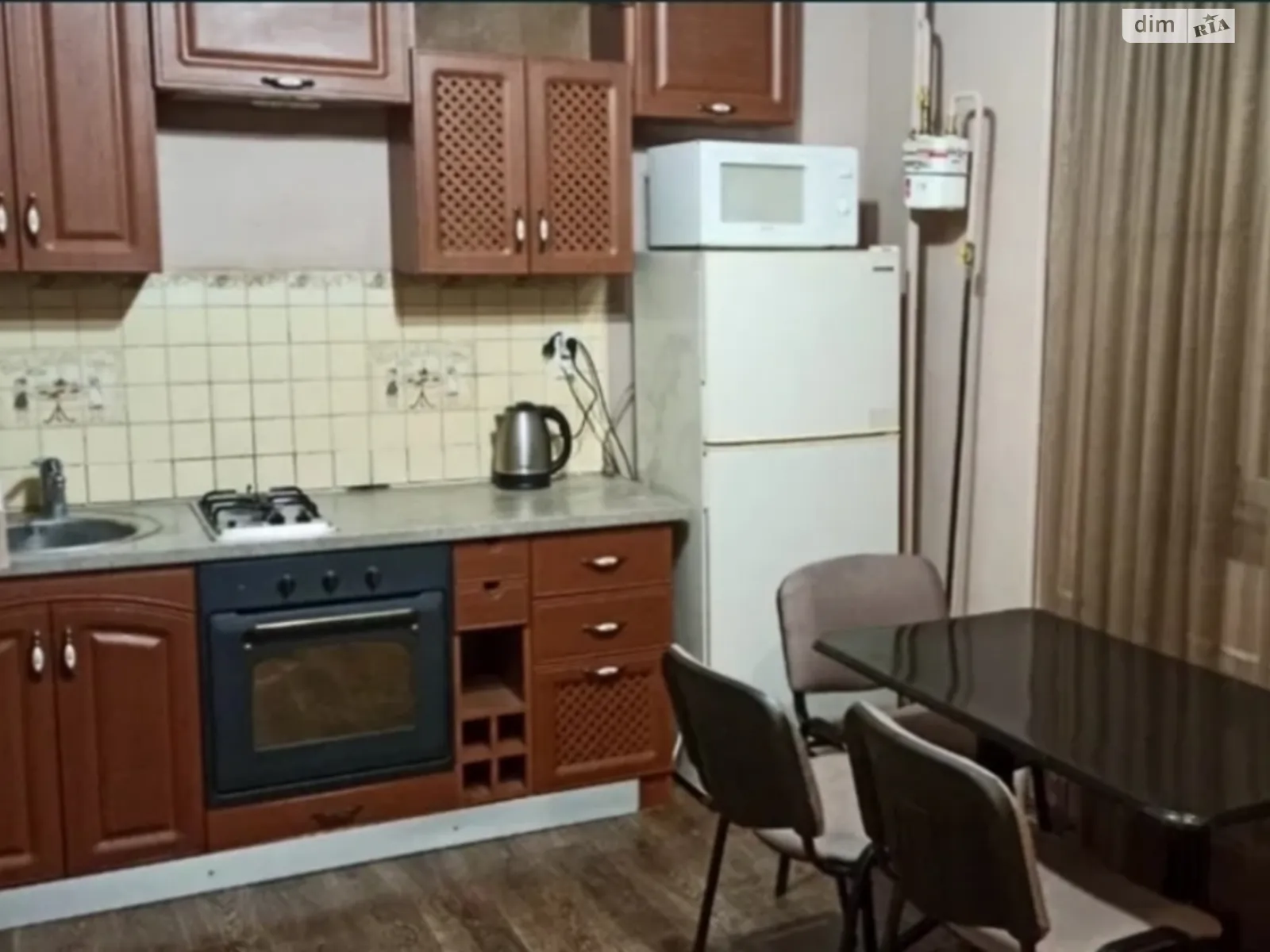 Продается 1-комнатная квартира 47 кв. м в Харькове, ул. Сухумская, 24 - фото 1