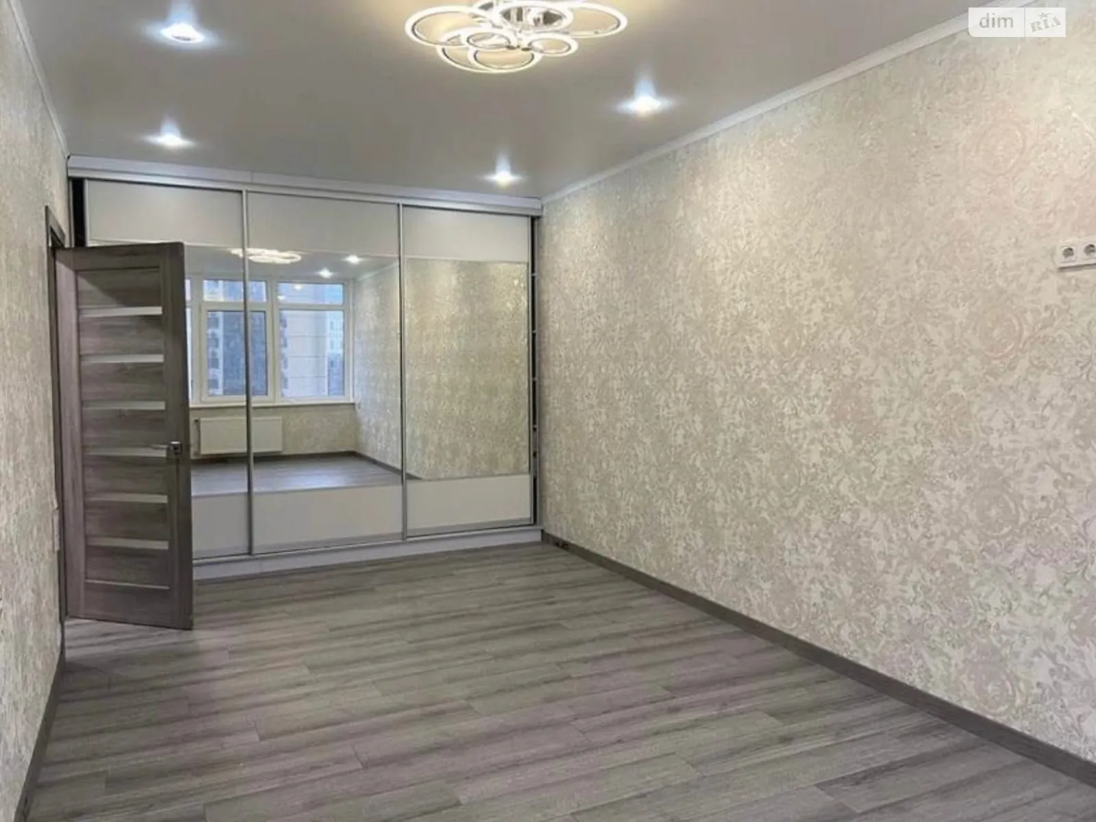 Продається 1-кімнатна квартира 43.5 кв. м у Лиманці, вул. Перлинна, 1Б - фото 1