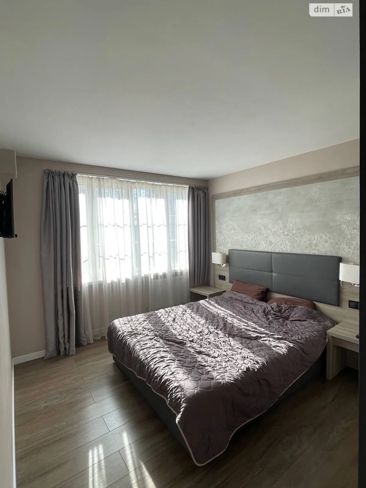 Продається 1-кімнатна квартира 45 кв. м у Одесі, вул. Дерибасівська - фото 1