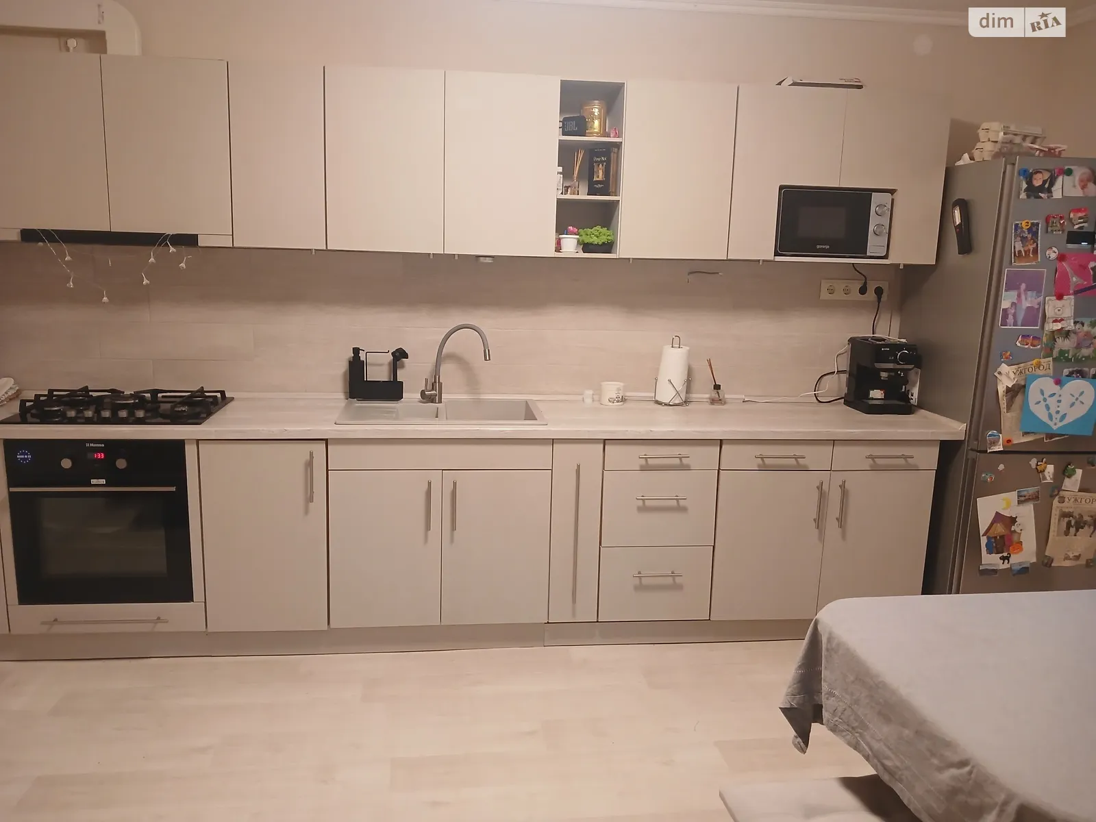Продается дом на 2 этажа 240 кв. м с беседкой, цена: 135000 $ - фото 1