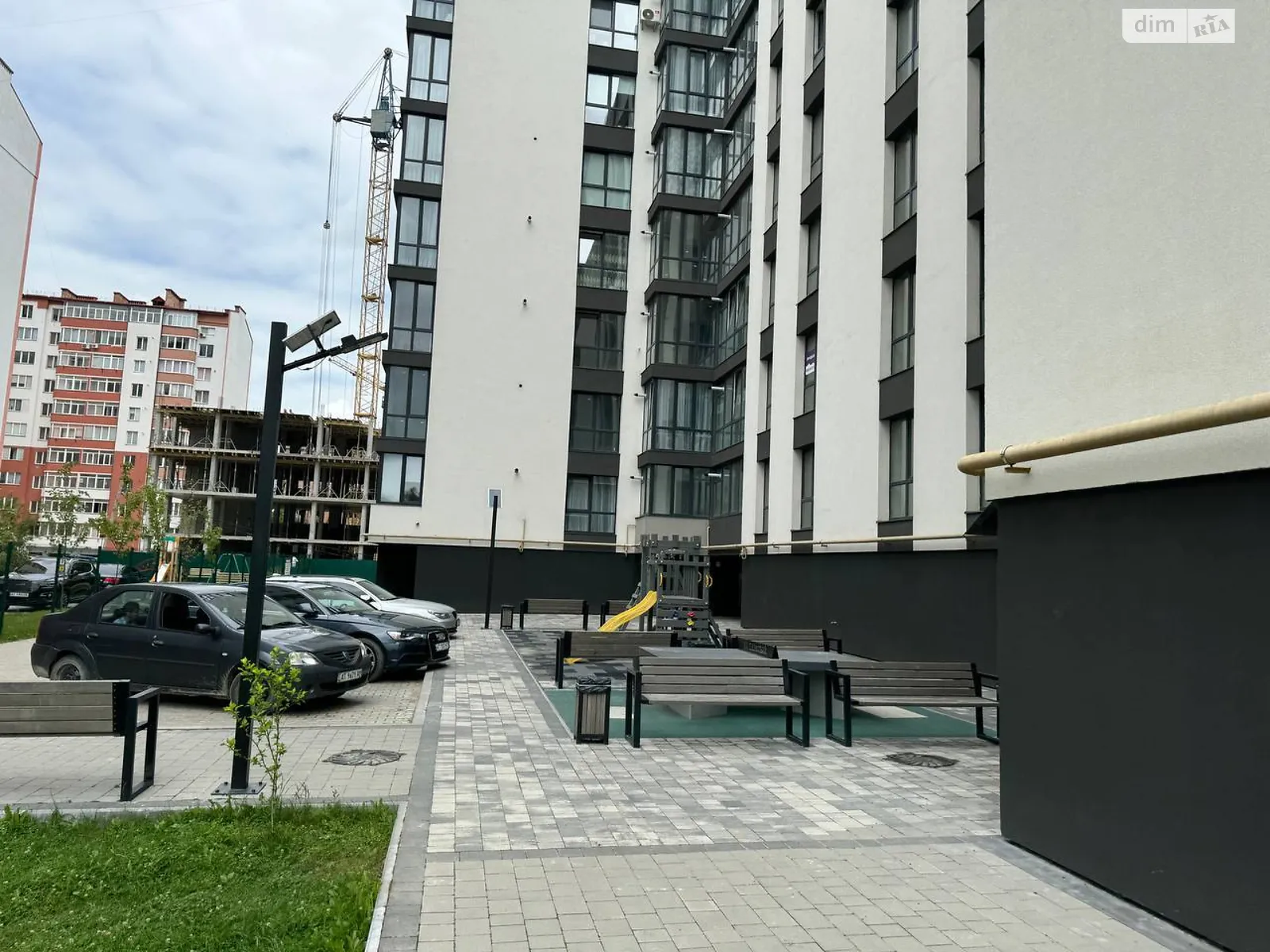 Продається 1-кімнатна квартира 45.9 кв. м у Івано-Франківську, вул. Романа Вірастюка, 1 - фото 1