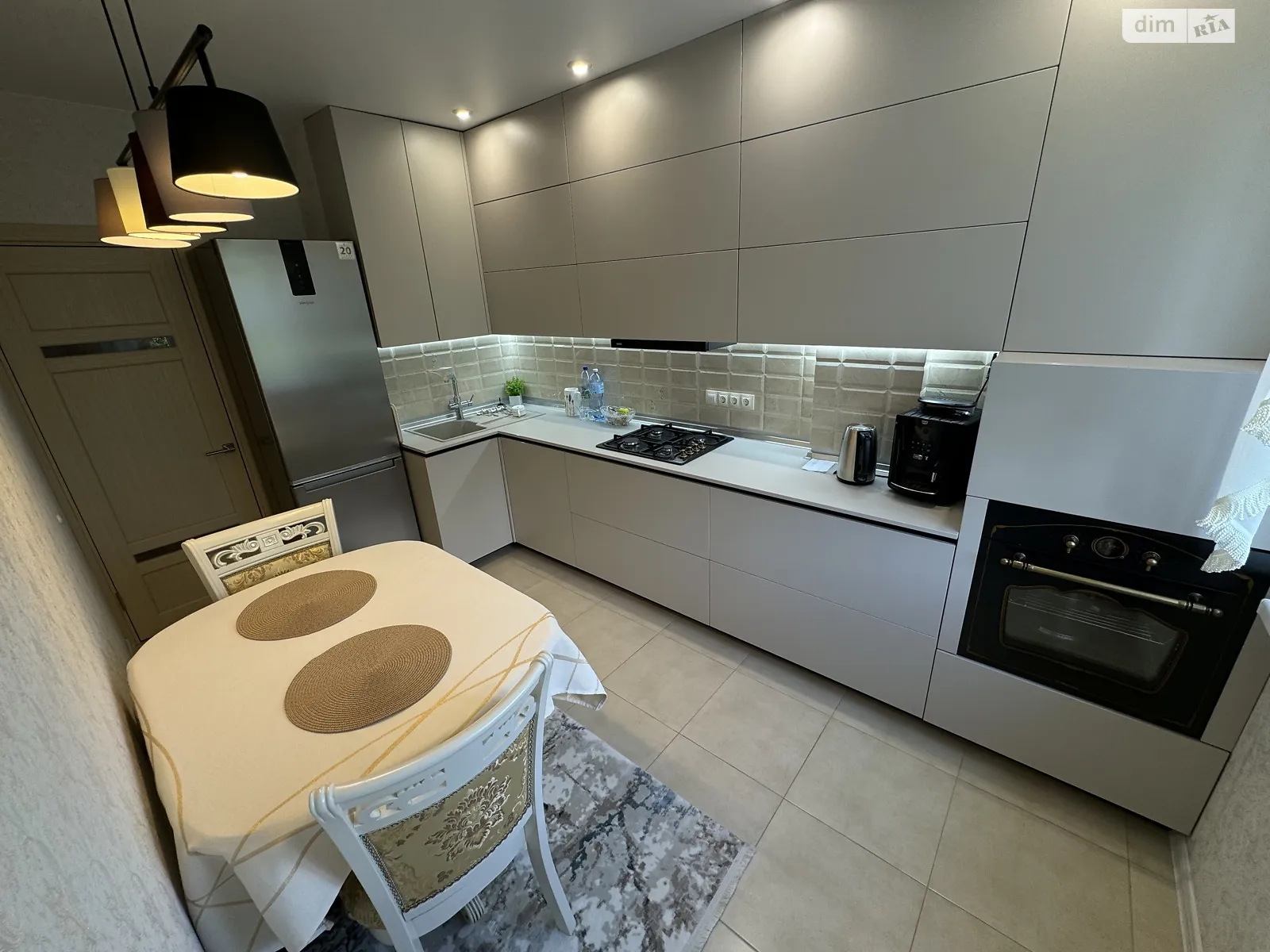Продається 1-кімнатна квартира 43.6 кв. м у Розсошенці, вул. Перспективна - фото 1