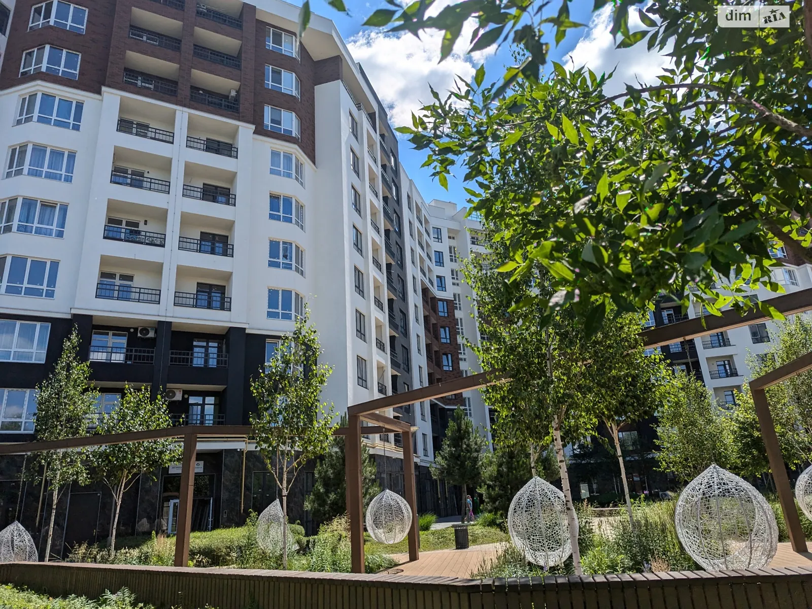 Продается 1-комнатная квартира 37.85 кв. м в Ирпене, ул. Кобылянской Ольги, 1В/19 - фото 1