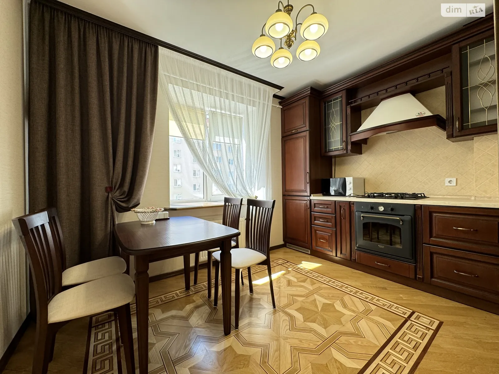 Сдается в аренду 1-комнатная квартира 44 кв. м в Ровно, цена: 12000 грн - фото 1