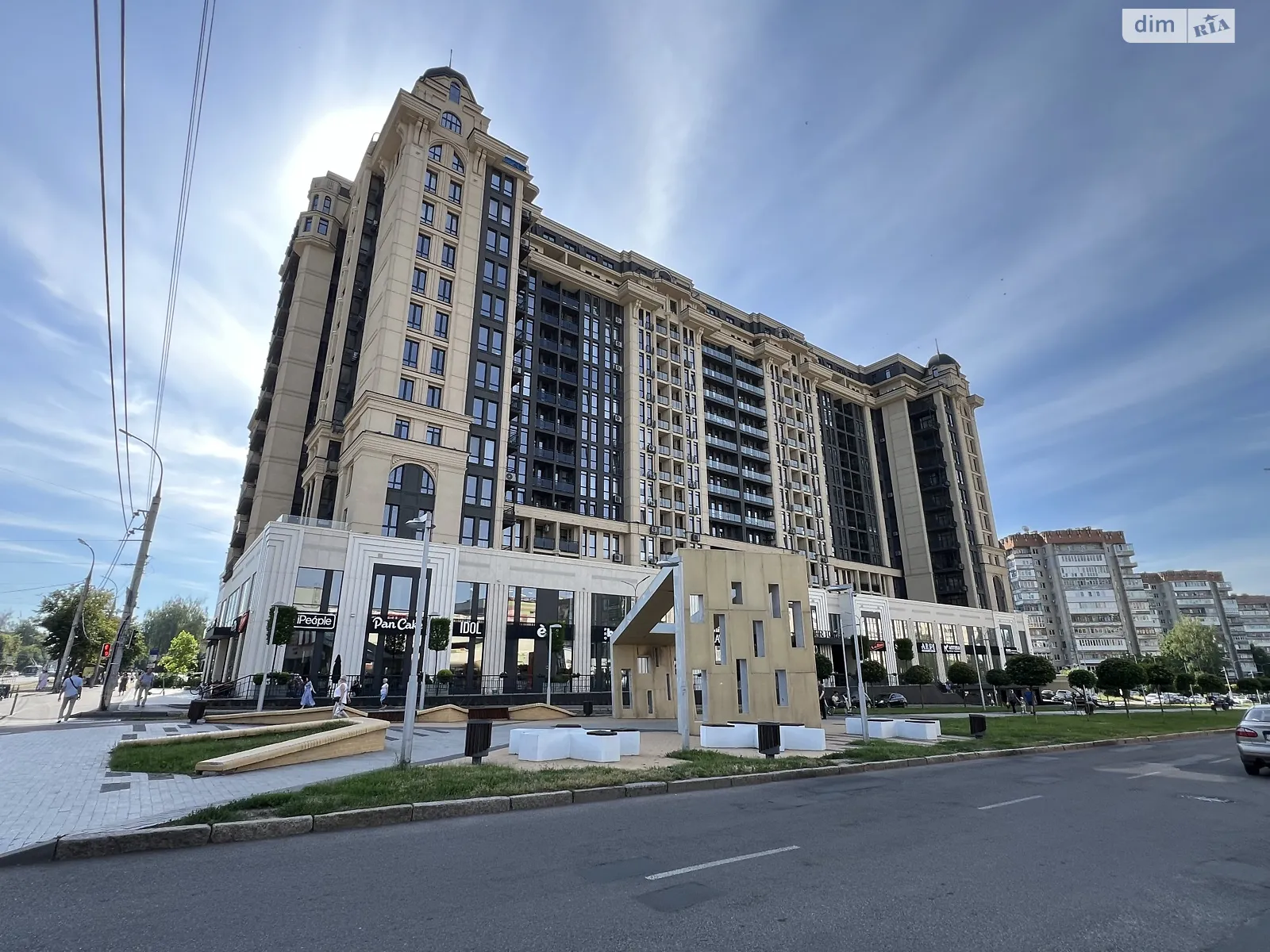 Продается 2-комнатная квартира 80.3 кв. м в Виннице, просп. Космонавтов, 49 - фото 1