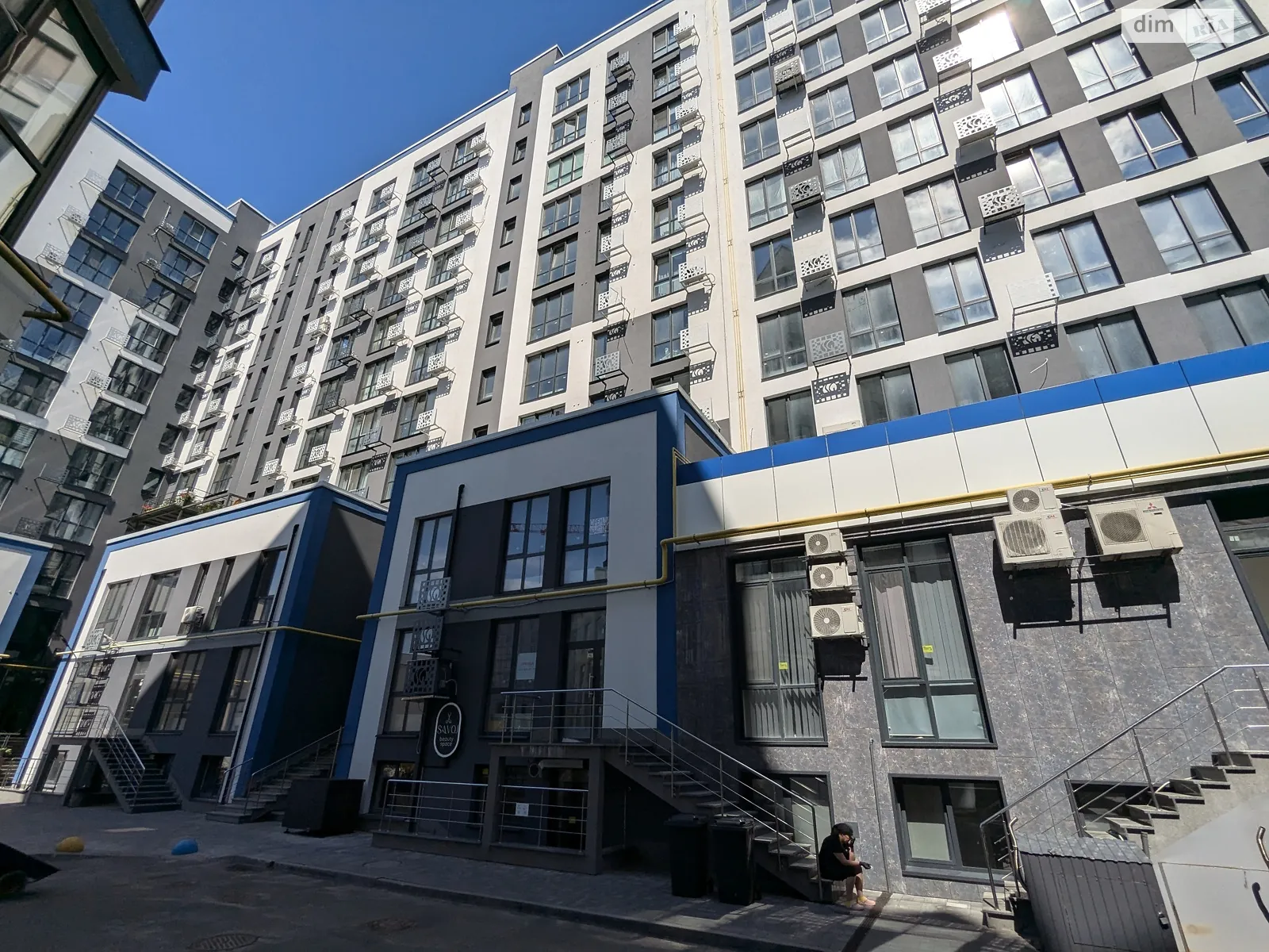 Продается 1-комнатная квартира 58 кв. м в Киеве, вул. Центральная, 19 - фото 1