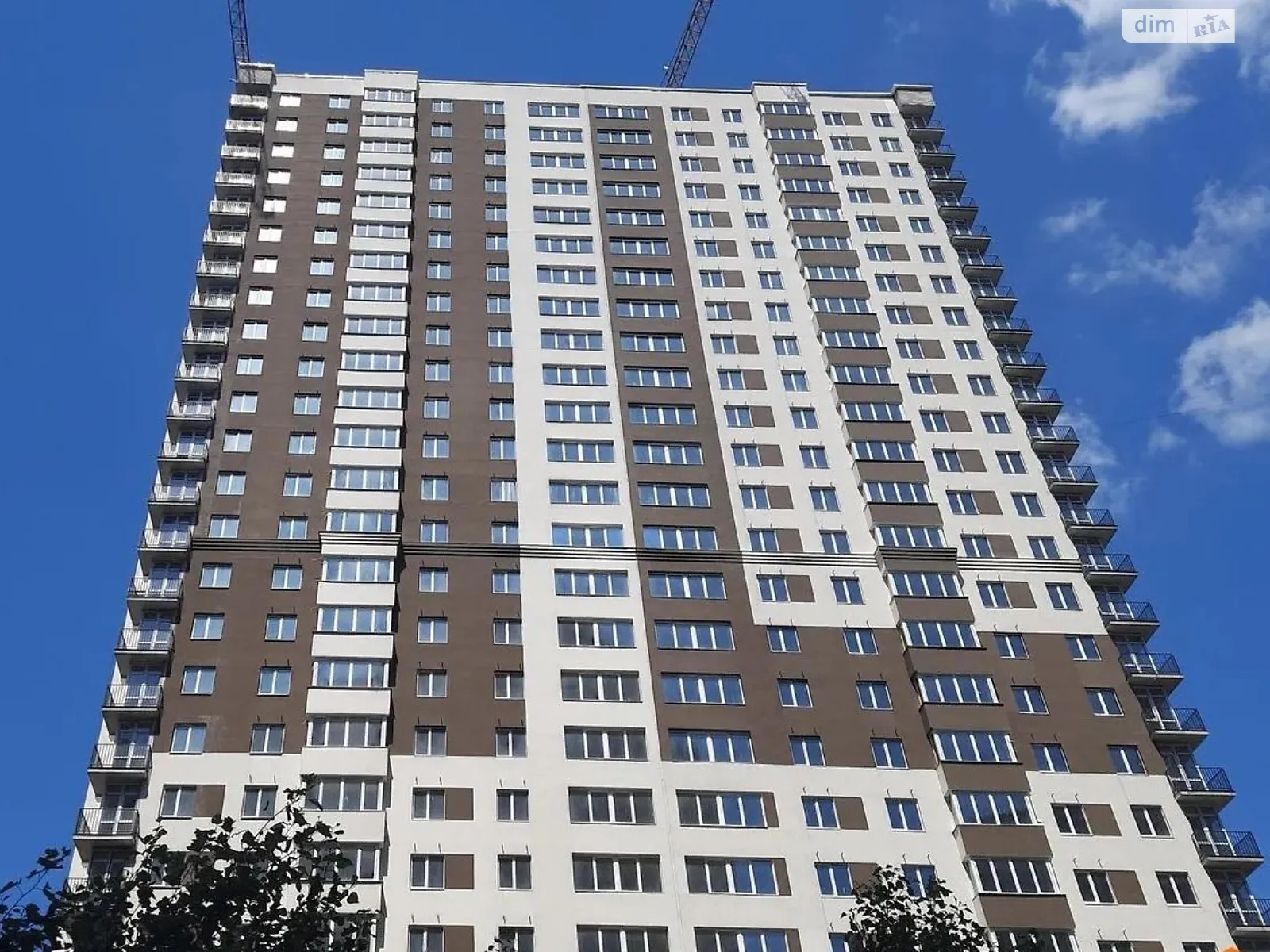 Продається 3-кімнатна квартира 116 кв. м у Києві, вул. Степана Руданського, 9А - фото 1