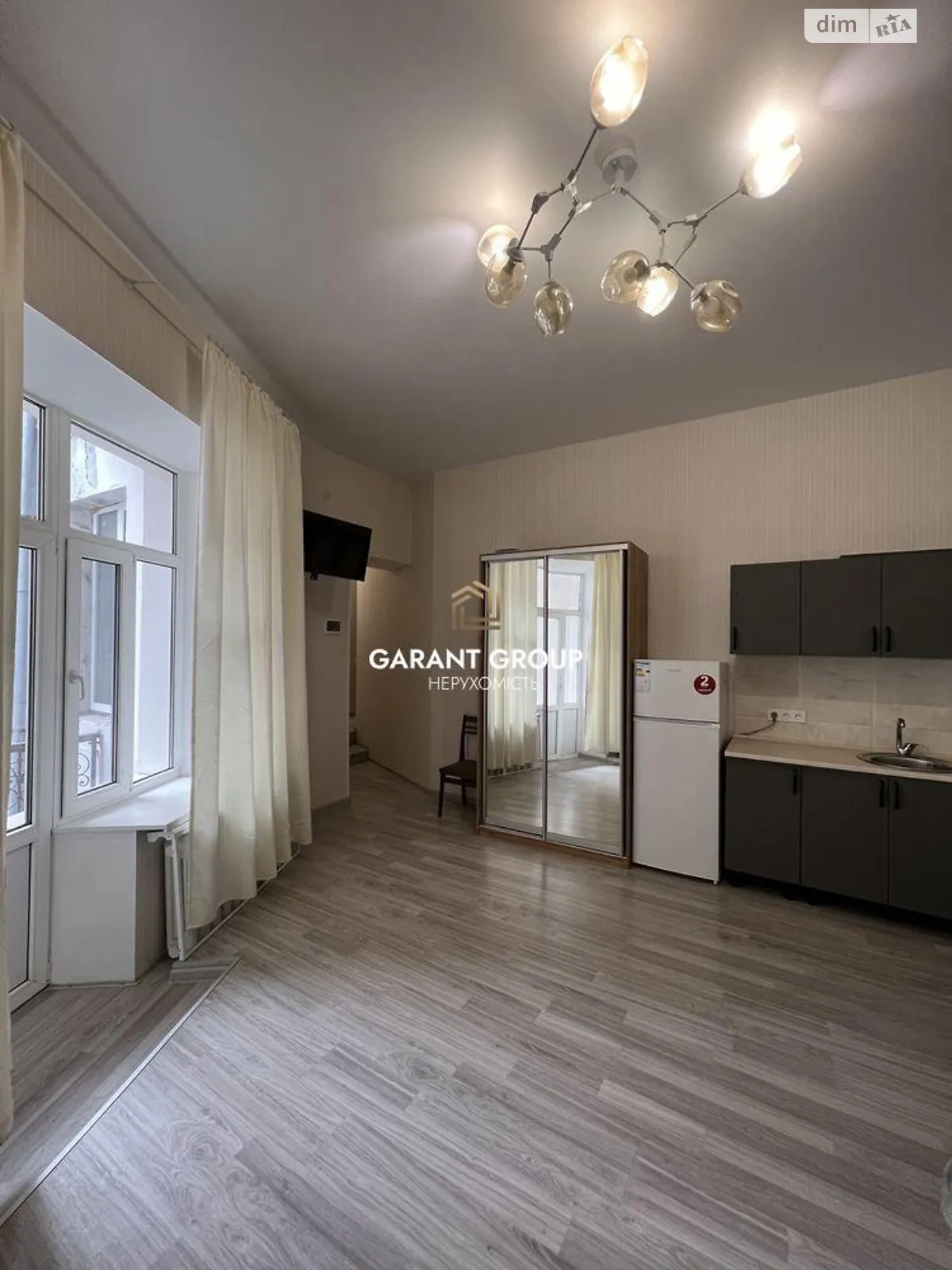 Продается 1-комнатная квартира 26.5 кв. м в Одессе, ул. Пастера - фото 1