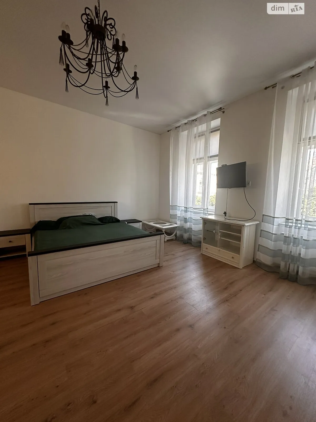 Здається в оренду 1-кімнатна квартира 50 кв. м у Львові, просп. Шевченка - фото 1