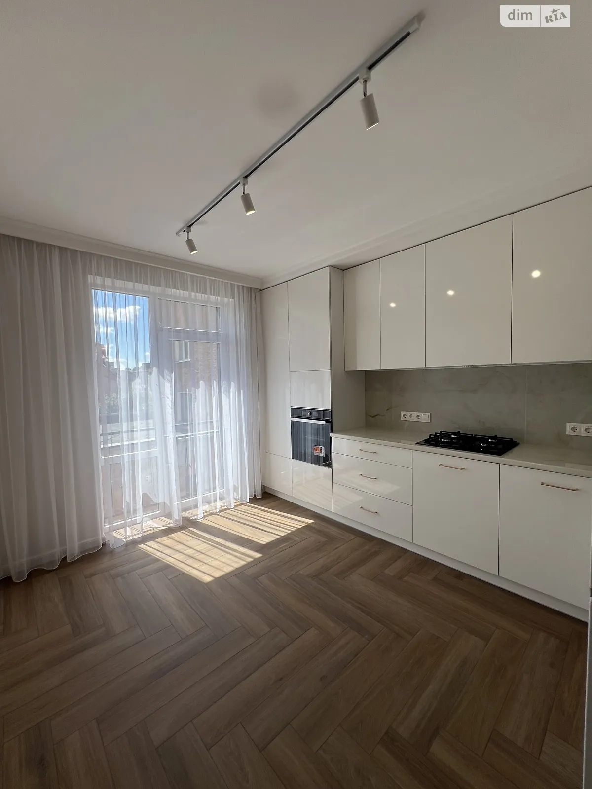 2-комнатная квартира 67 кв. м в, цена: 105000 $ - фото 1
