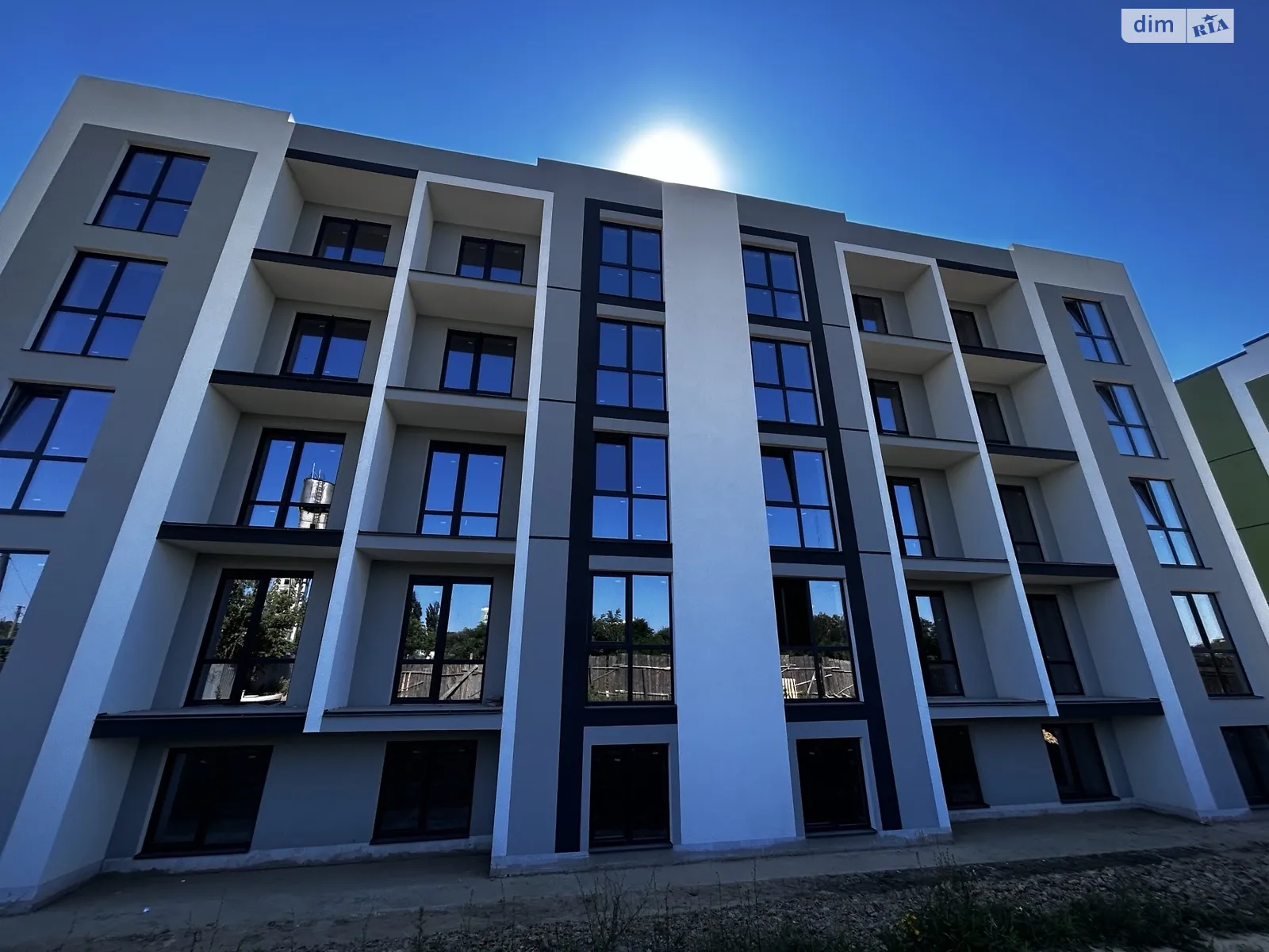 ул. Украинская, 12/1 Гостомель ЖК Brickwood 2 - фото 1