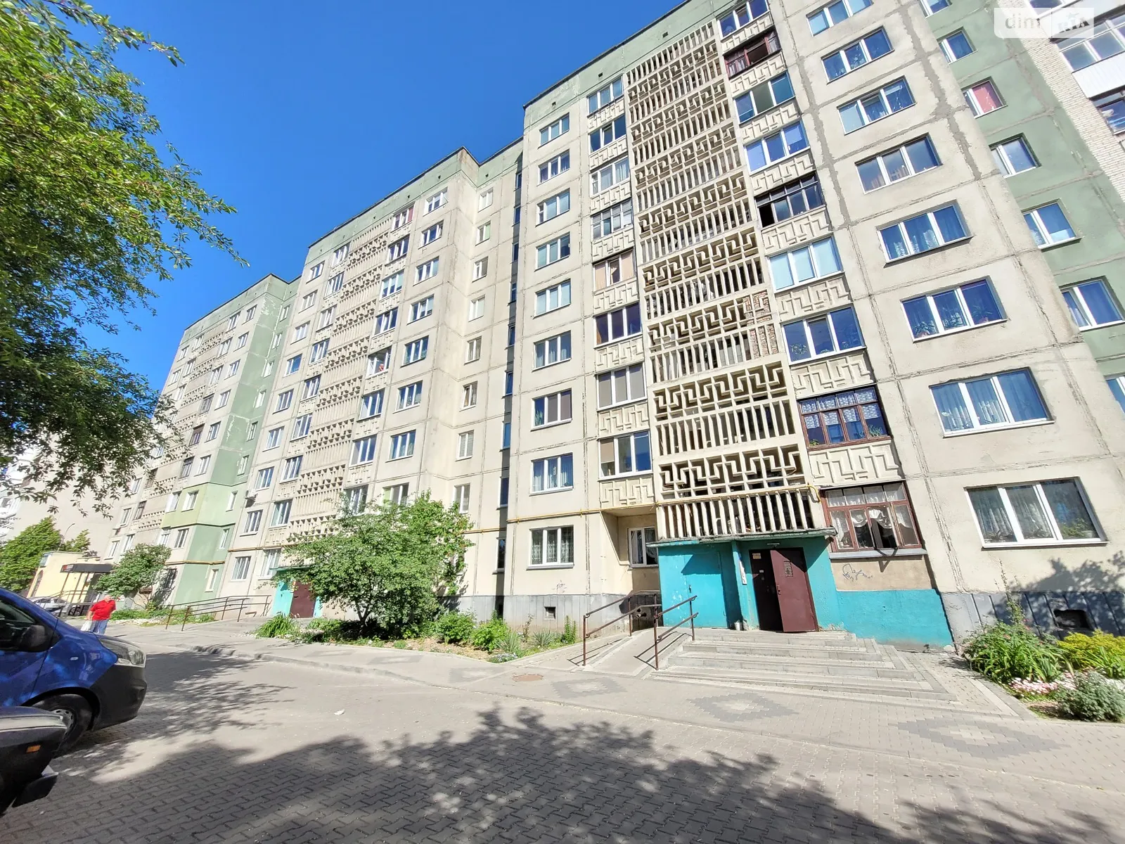 1-комнатная квартира 36 кв. м в Луцке, ул. Конякина - фото 1