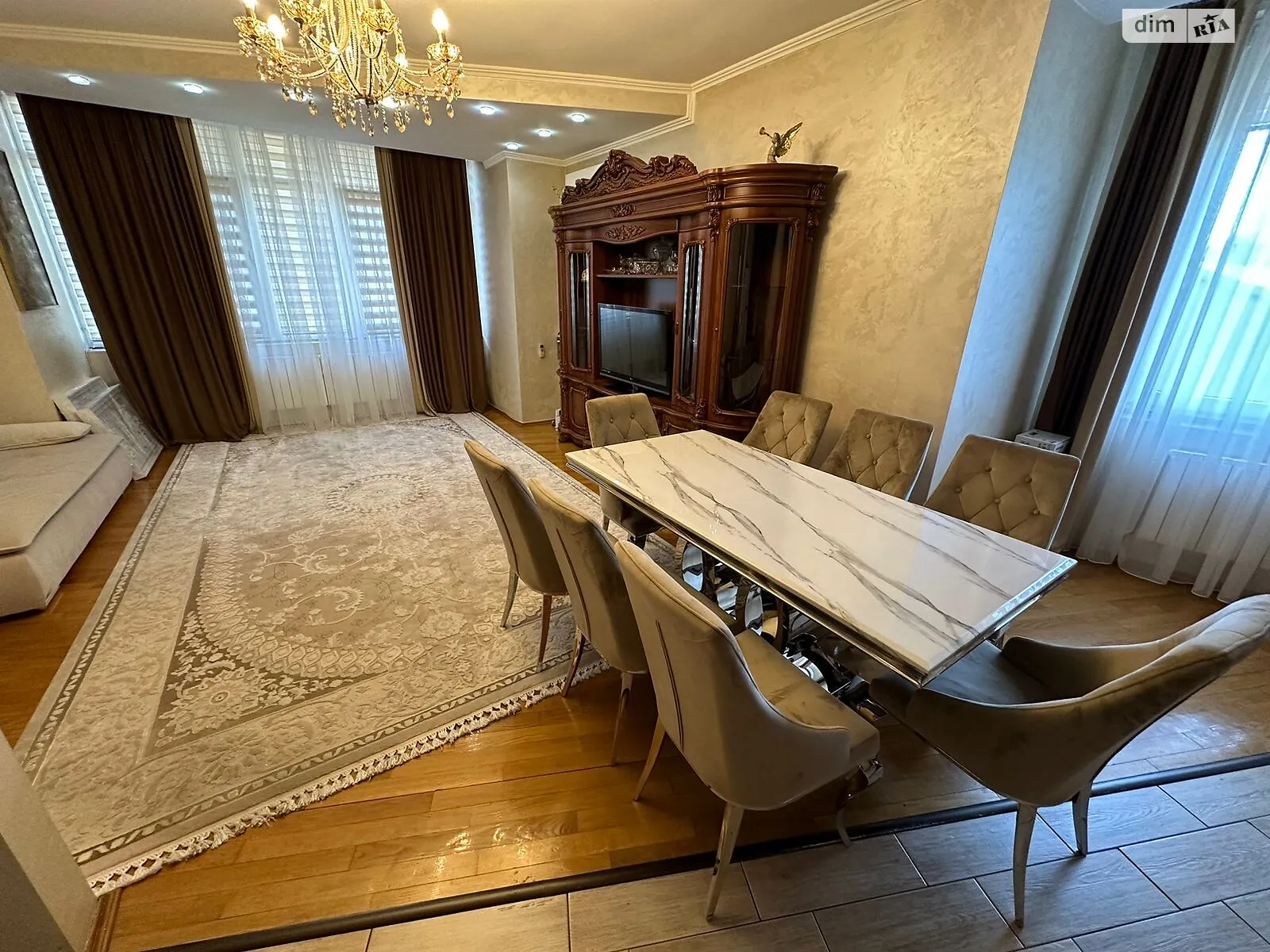 Продается 3-комнатная квартира 103 кв. м в Ивано-Франковске, ул. Вячеслава Черновола - фото 1