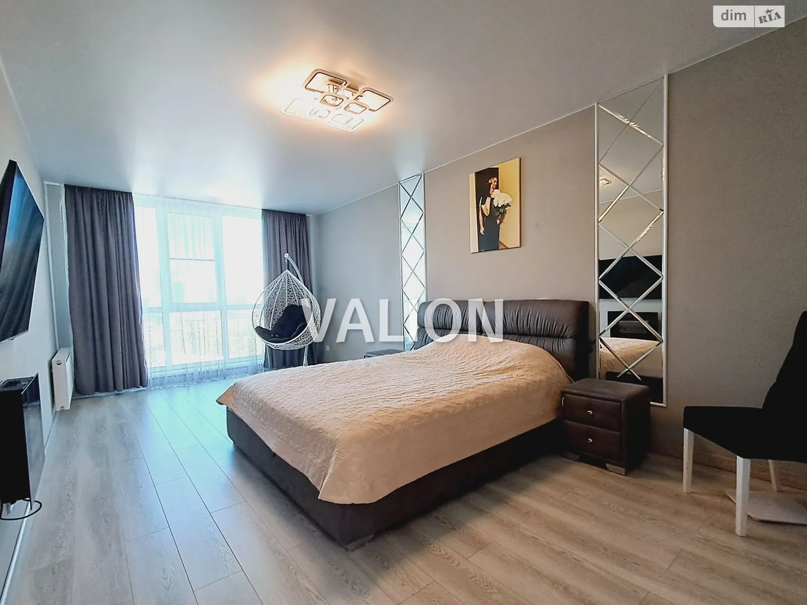 Продается 2-комнатная квартира 95 кв. м в Киеве, ул. Центральная, 19 - фото 1
