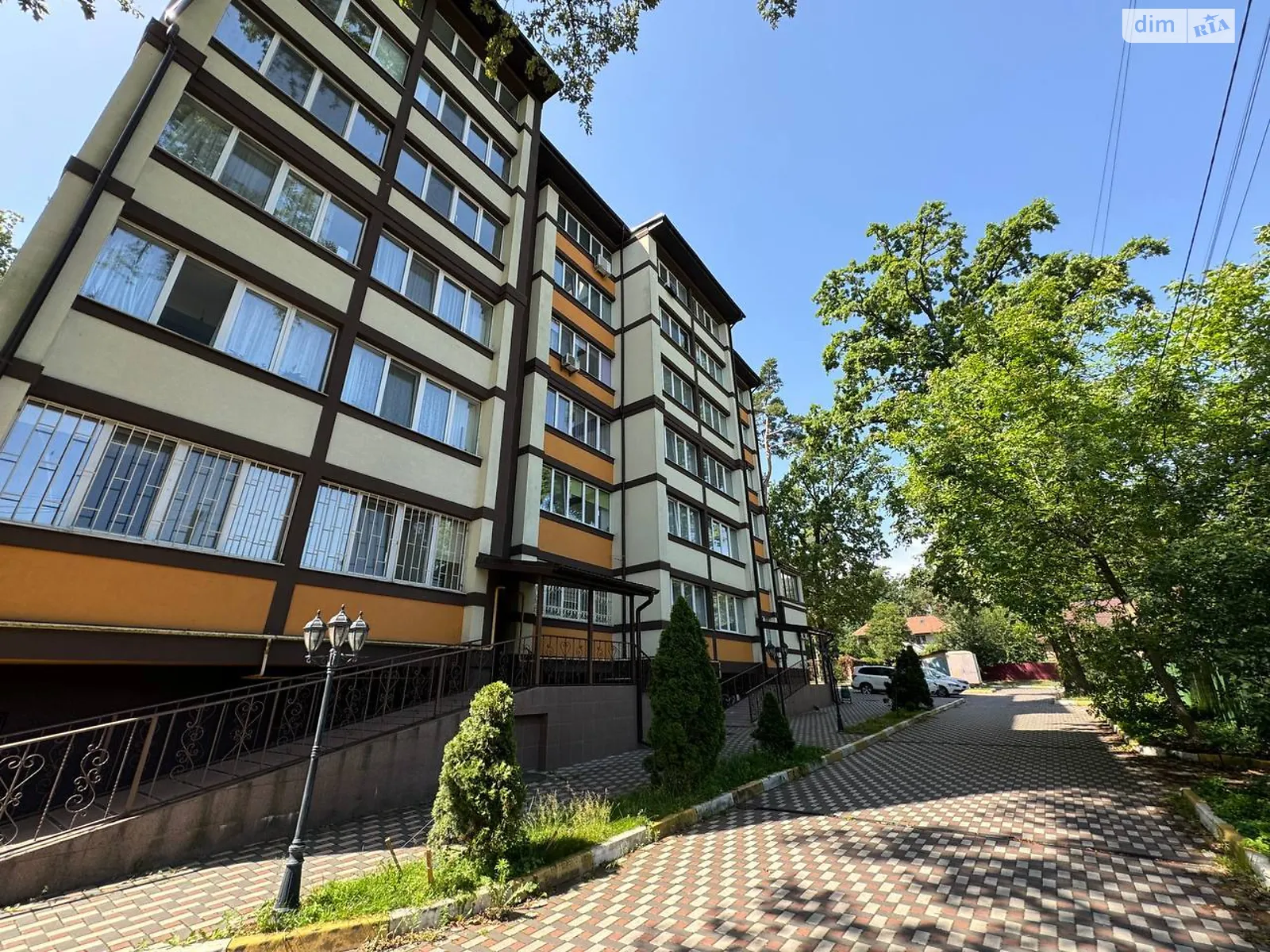 Продается 1-комнатная квартира 25.9 кв. м в Буче, ул. Яснополянская, 48А - фото 1