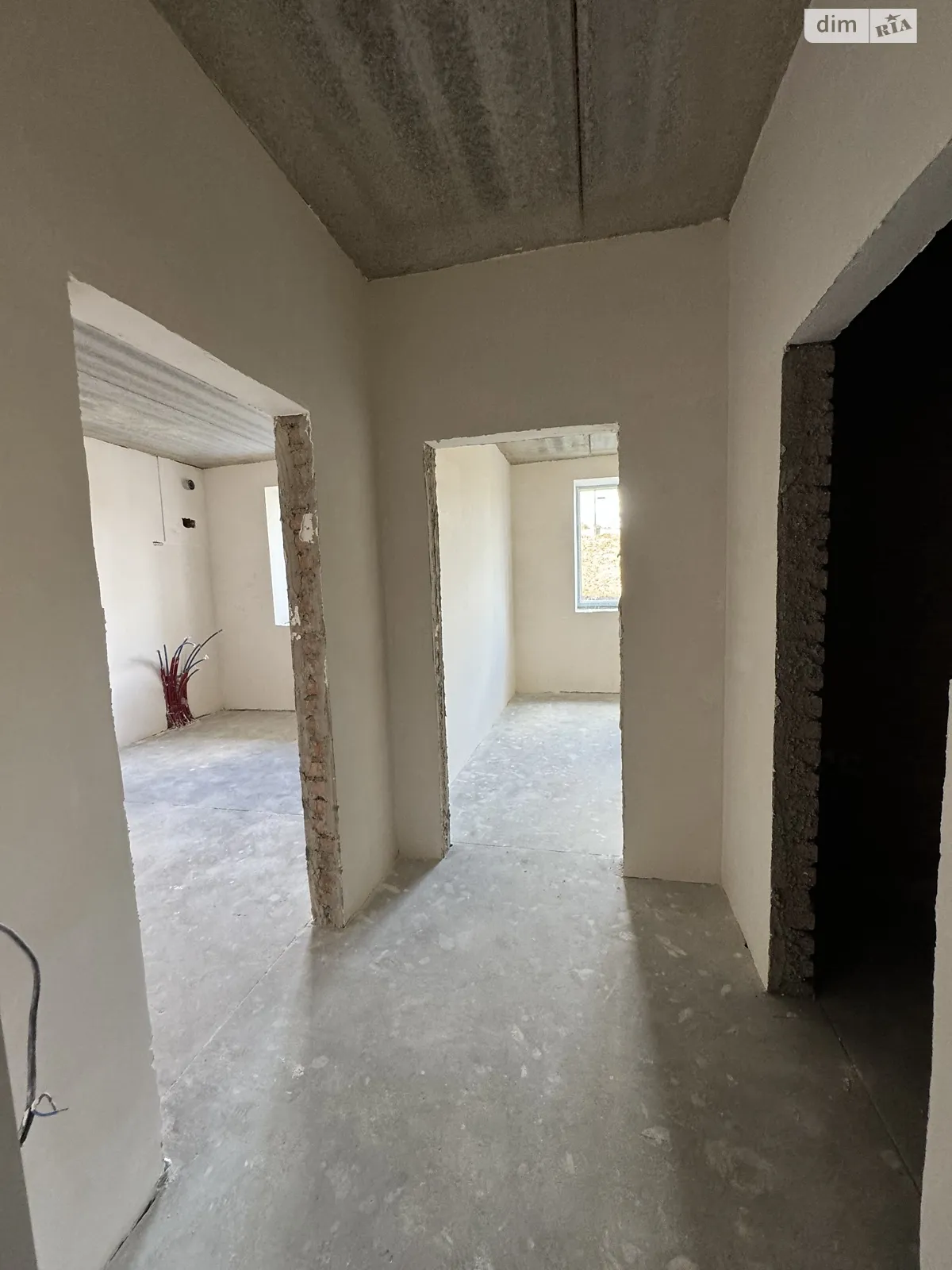 Продається 1-кімнатна квартира 34 кв. м у Гостомелі, вул. Українська - фото 1