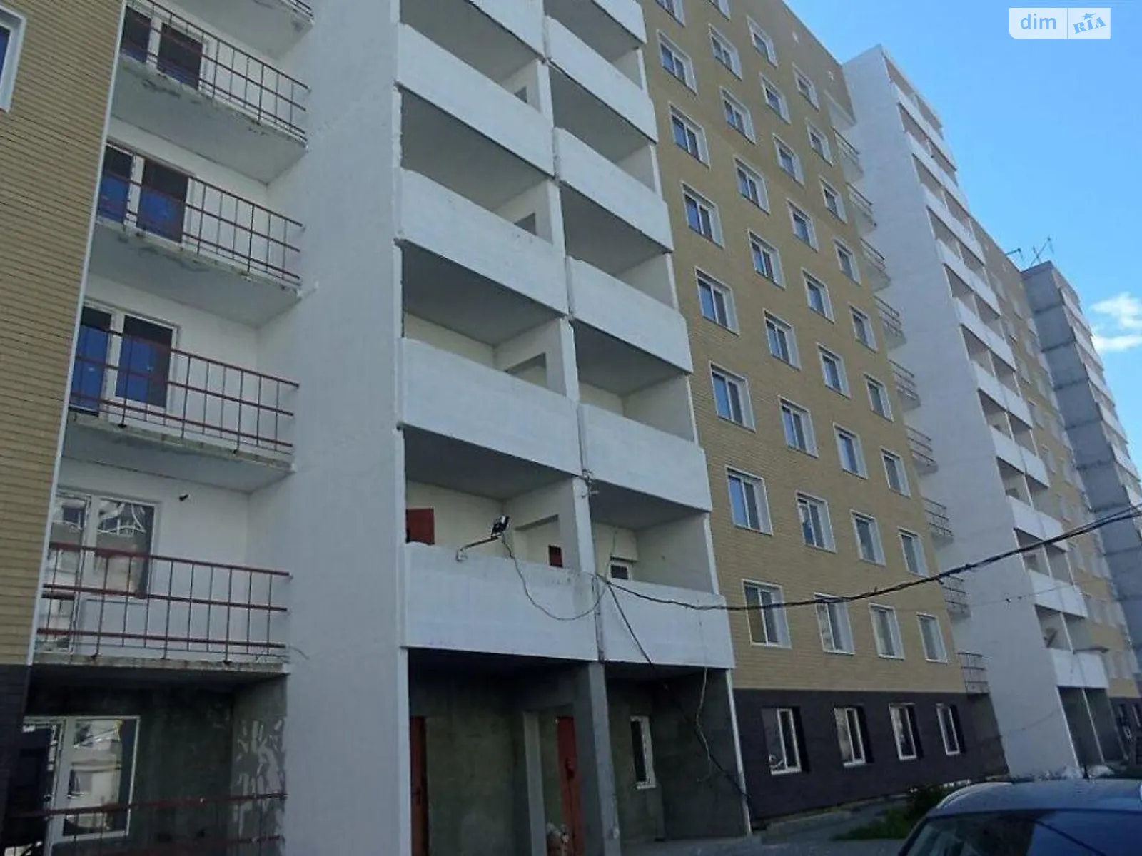 Продается 2-комнатная квартира 69 кв. м в Полтаве, ул. Параджанова, 7 - фото 1
