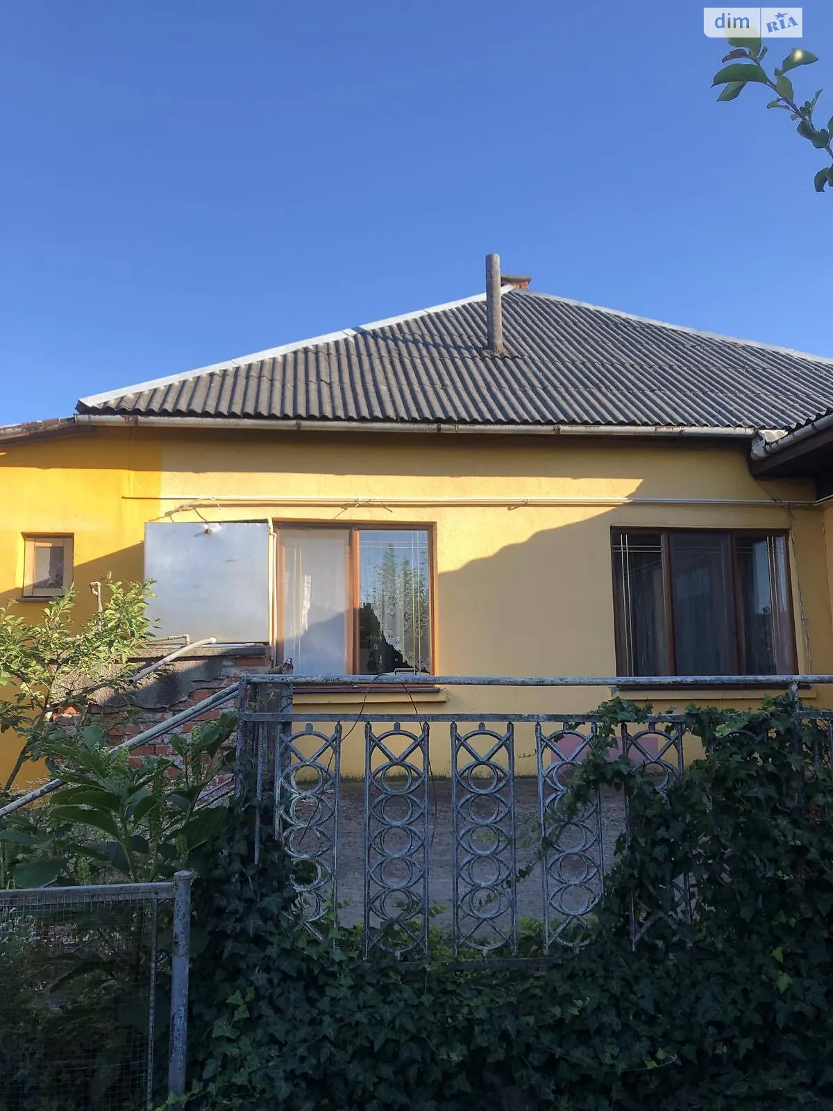 Продається одноповерховий будинок 138 кв. м з гаражем, цена: 72000 $ - фото 1