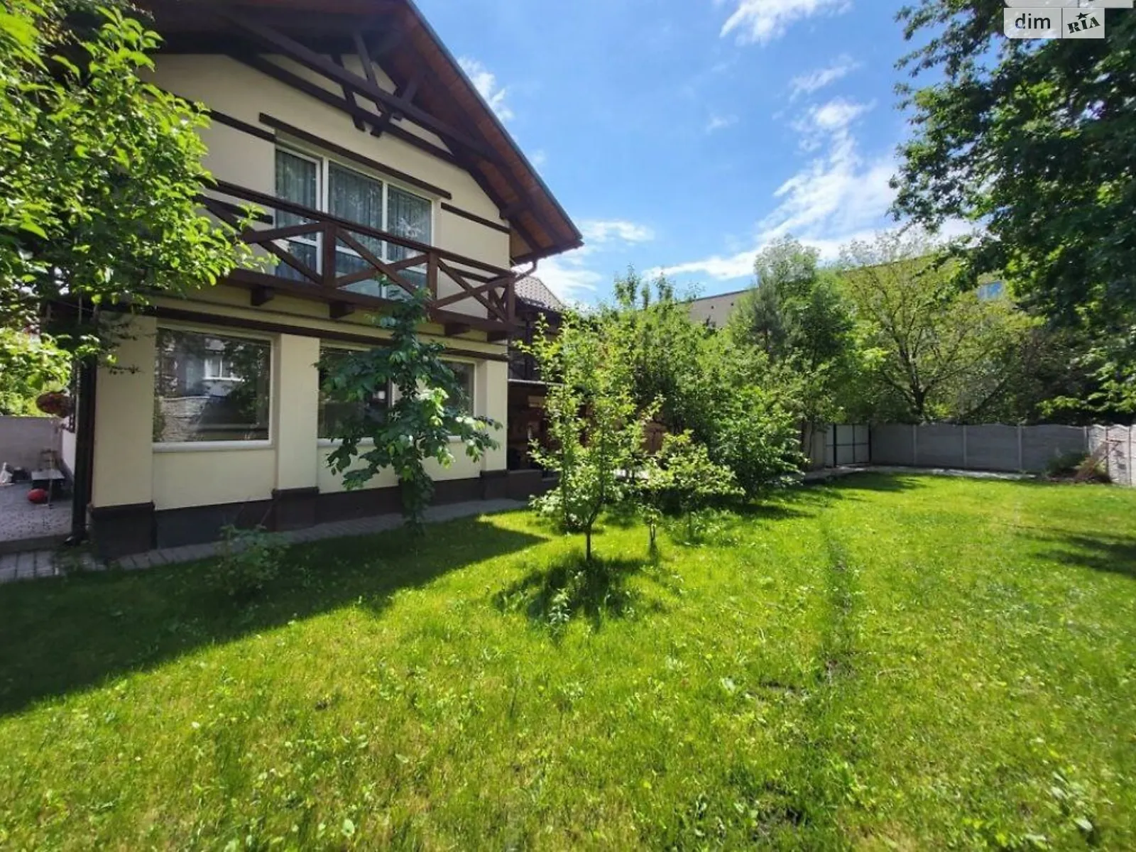 Продается одноэтажный дом 100 кв. м с садом, цена: 185000 $ - фото 1