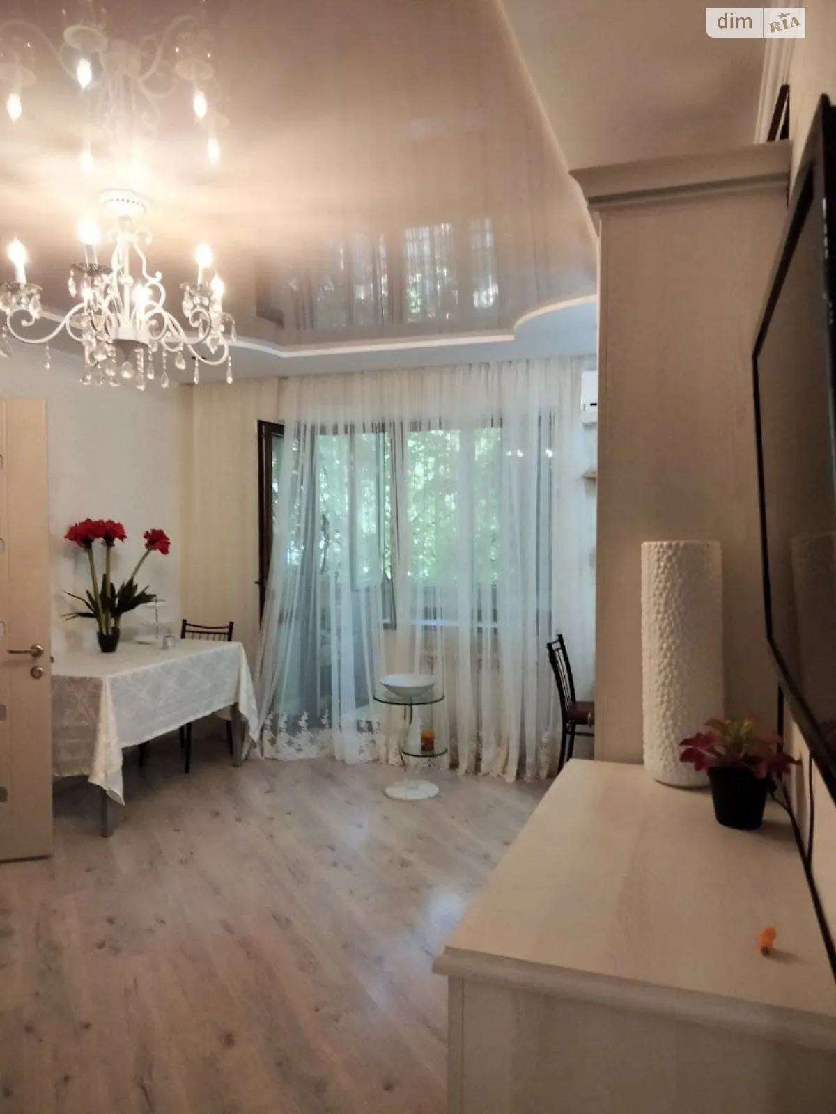 Продается 2-комнатная квартира 42 кв. м в Одессе, ул. Академическая(Сергея Варламова) - фото 1