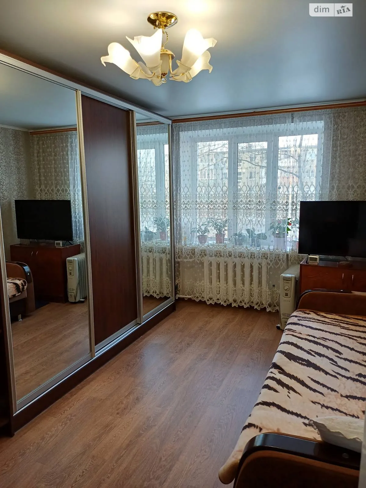 Продається 1-кімнатна квартира 24 кв. м у Одесі, вул. Жоліо-Кюрі - фото 1