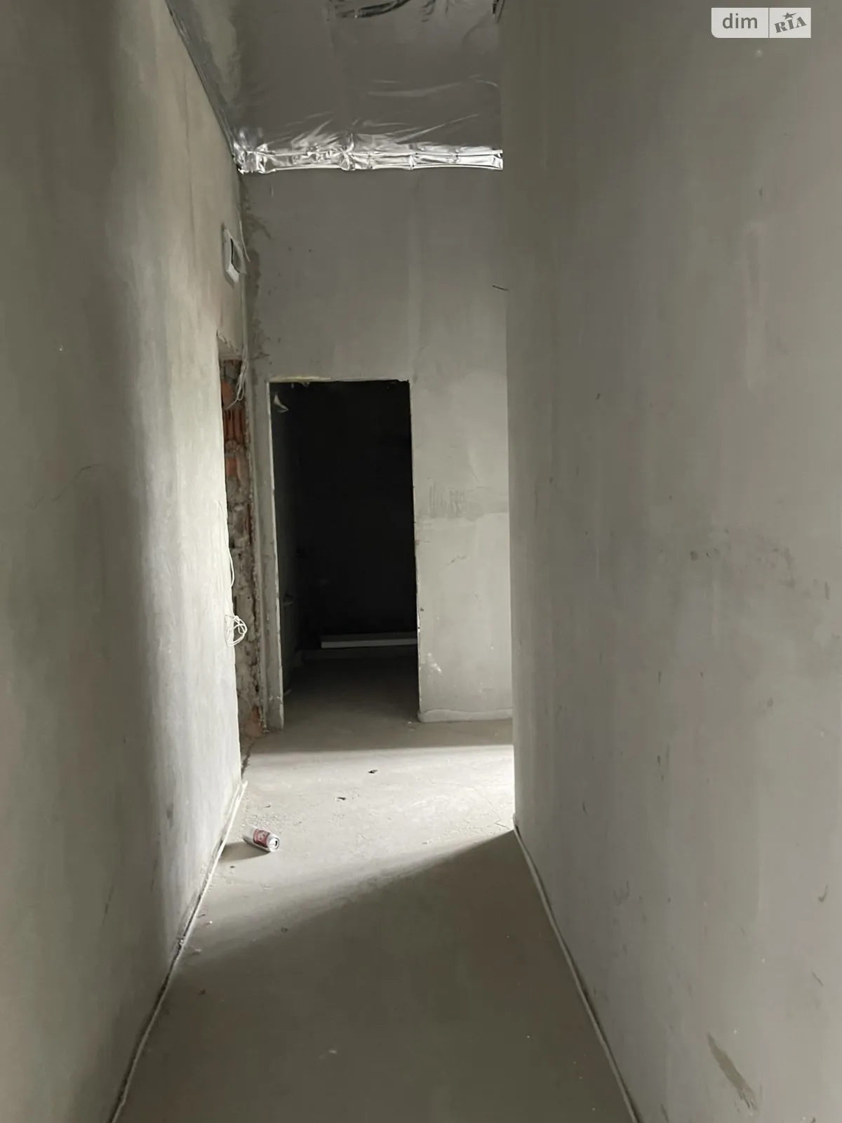 Продается 2-комнатная квартира 62 кв. м в Ужгороде, цена: 49600 $ - фото 1
