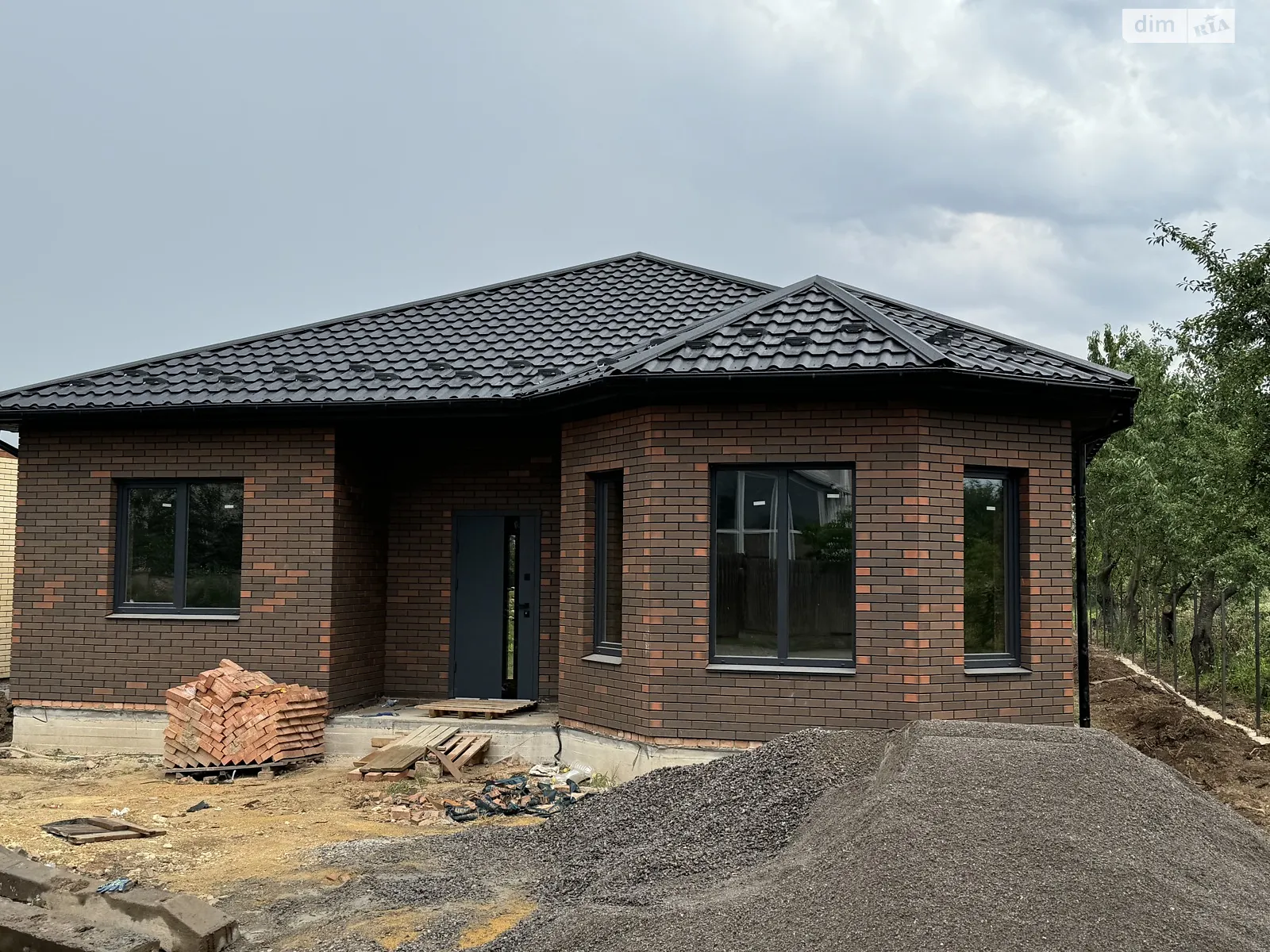Продається одноповерховий будинок 120 кв. м з каміном, цена: 78000 $ - фото 1