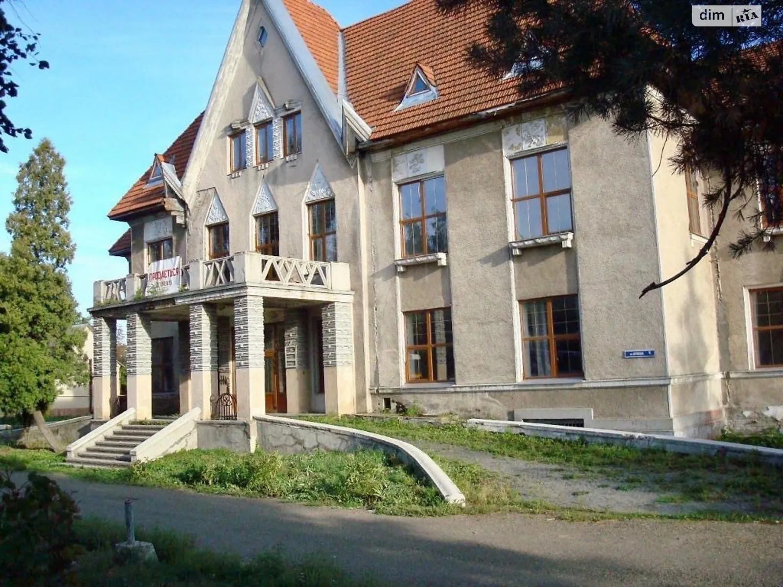 вул. Хотинська, 4 Садгорський Чернівці, цена: 290000 $ - фото 1
