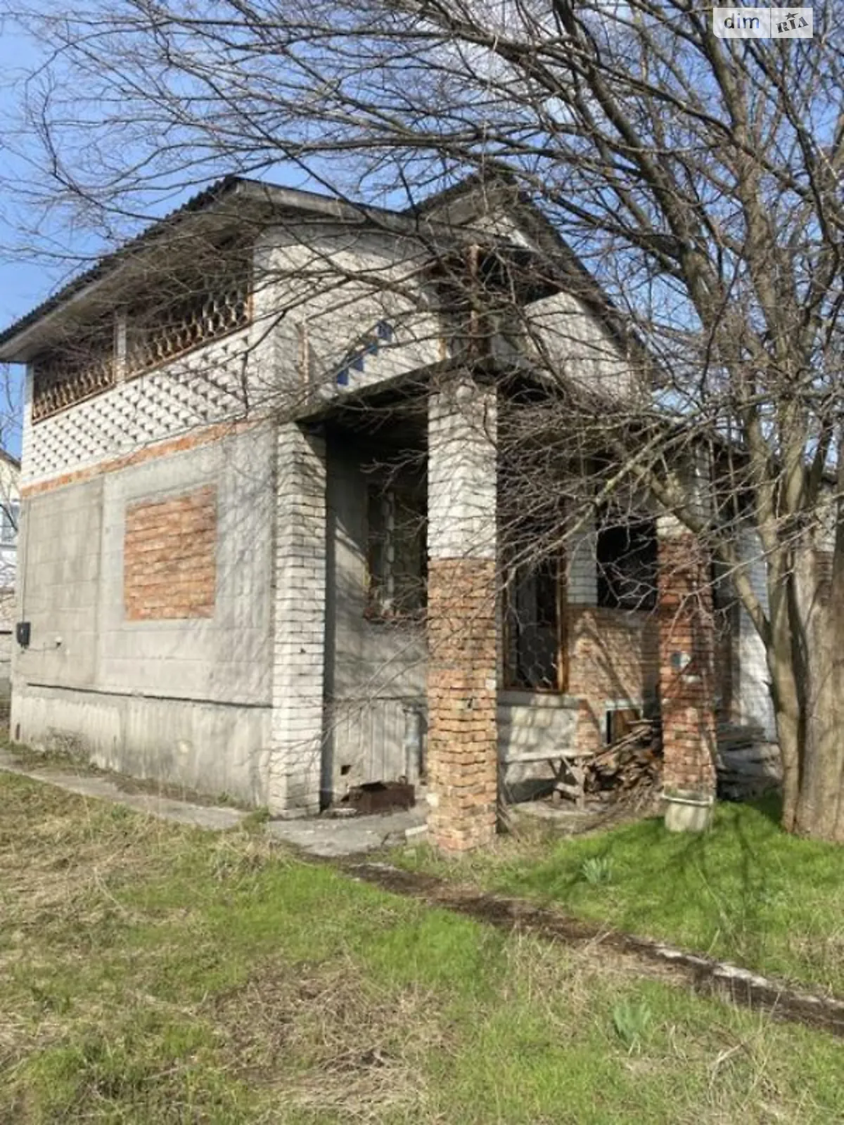 Продается дом на 2 этажа 52 кв. м с баней/сауной, цена: 10000 $ - фото 1