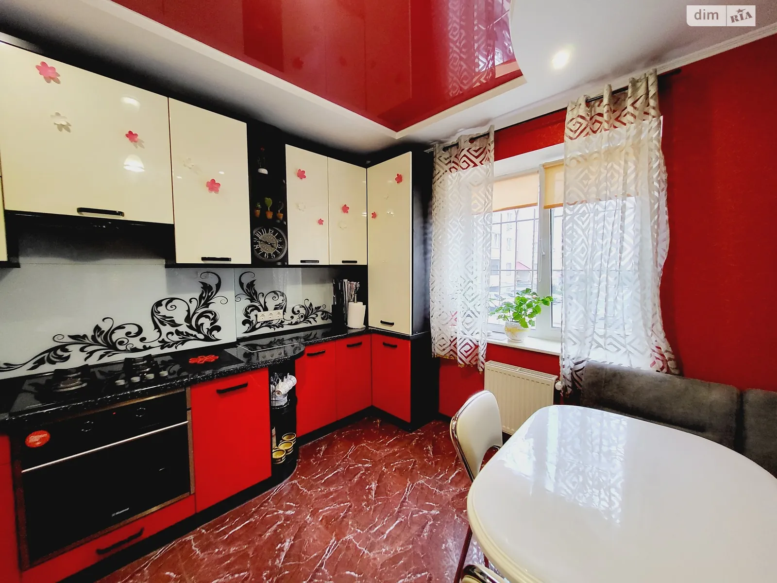 Продается 3-комнатная квартира 121 кв. м в Виннице, ул. Келецкая - фото 1