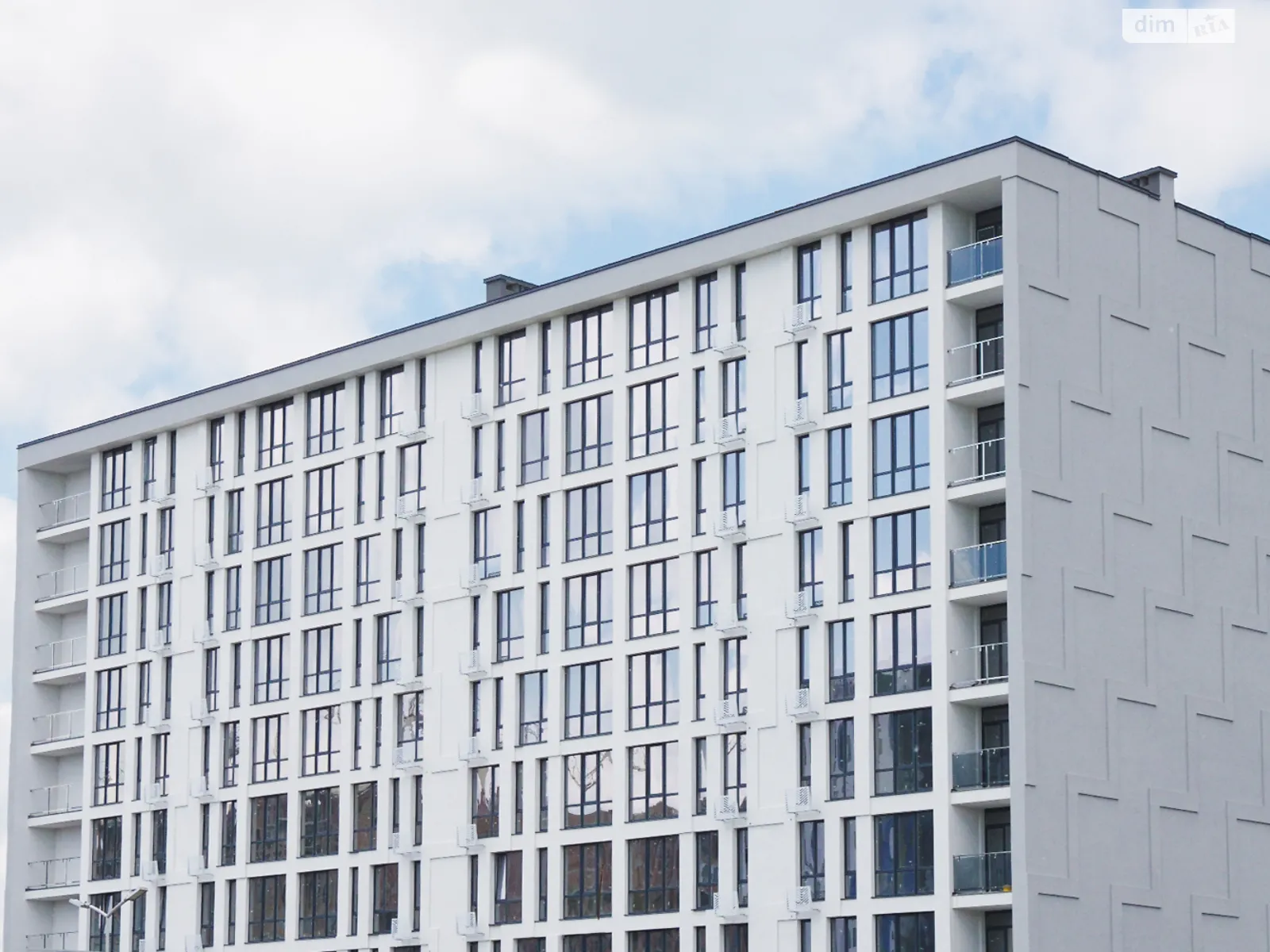 Продается офис 153.6 кв. м в бизнес-центре, цена: 176640 $ - фото 1