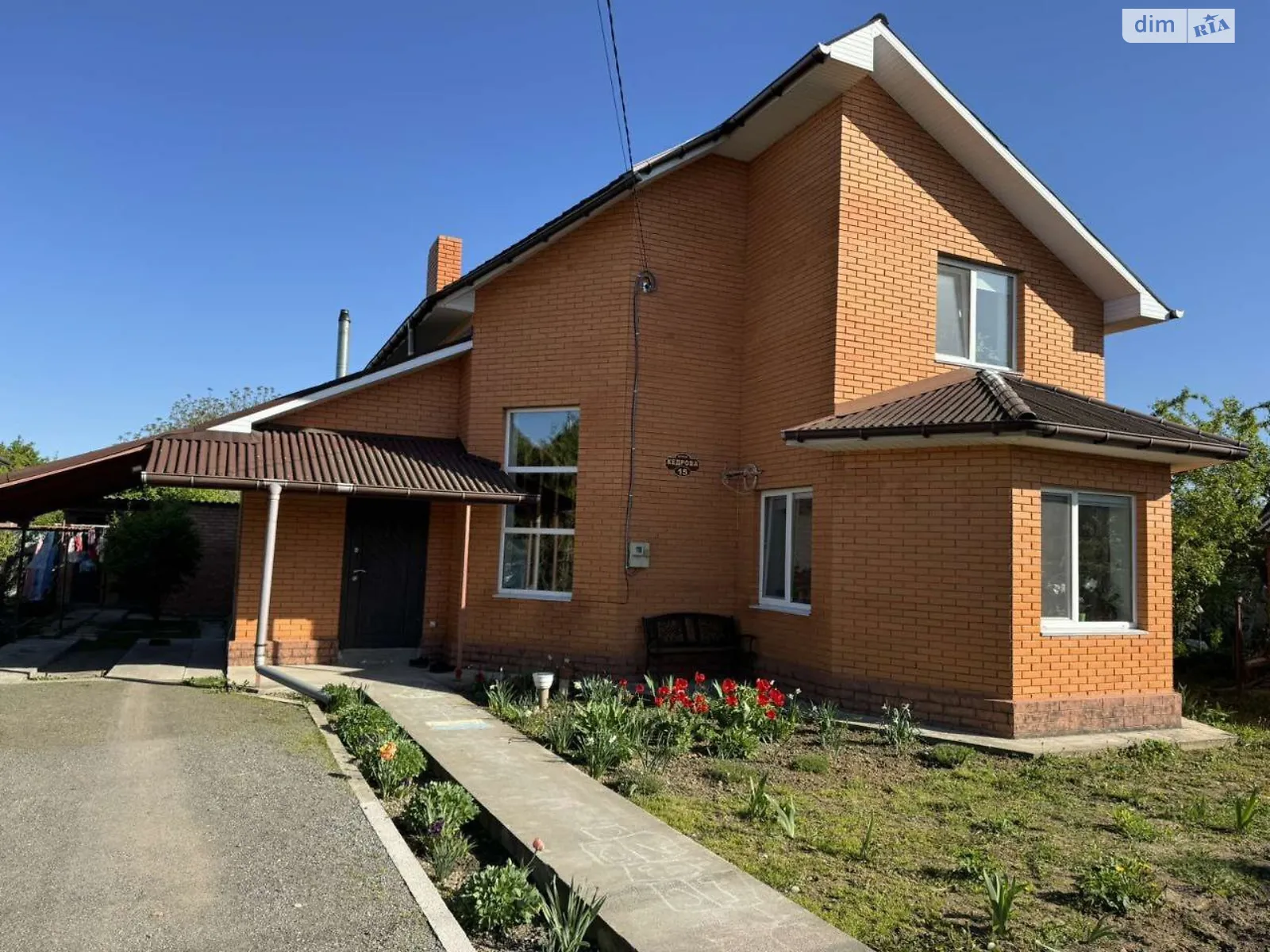 Продается дом на 2 этажа 124.3 кв. м с камином, цена: 98000 $ - фото 1