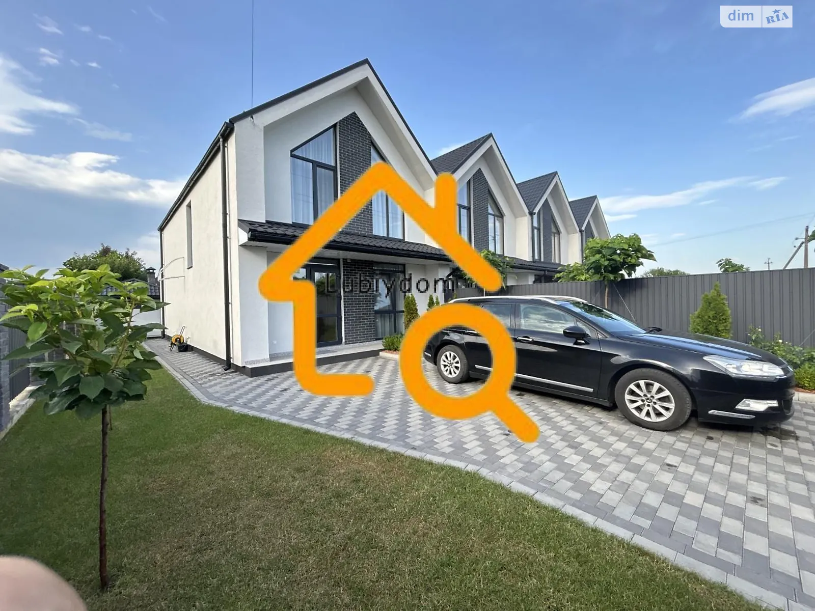 Продается дом на 2 этажа 110 кв. м с подвалом, цена: 179999 $ - фото 1