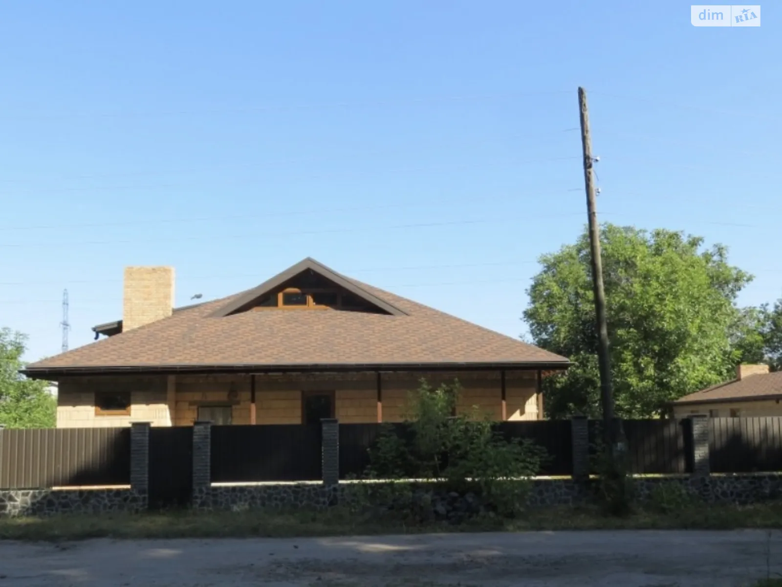 Продается дом на 2 этажа 198.7 кв. м с верандой, цена: 65000 $ - фото 1