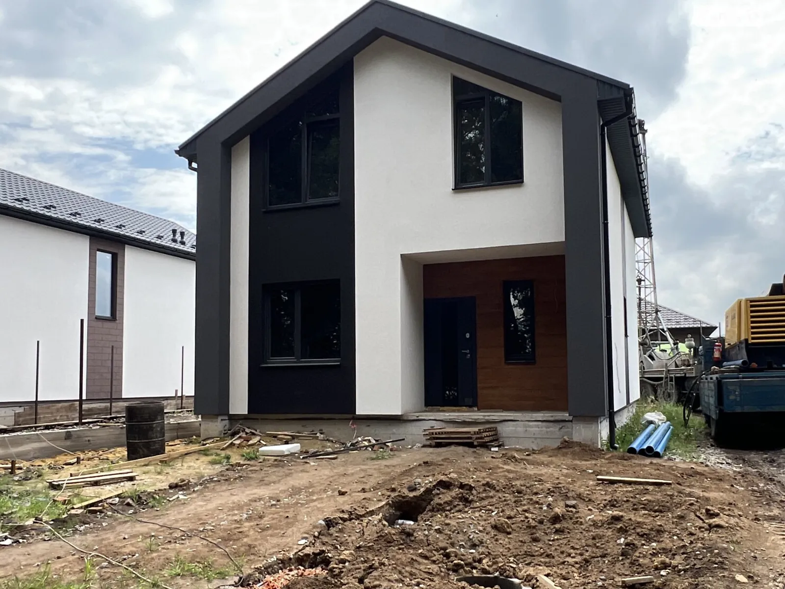 Продається будинок 2 поверховий 122 кв. м з гаражем, цена: 96000 $ - фото 1